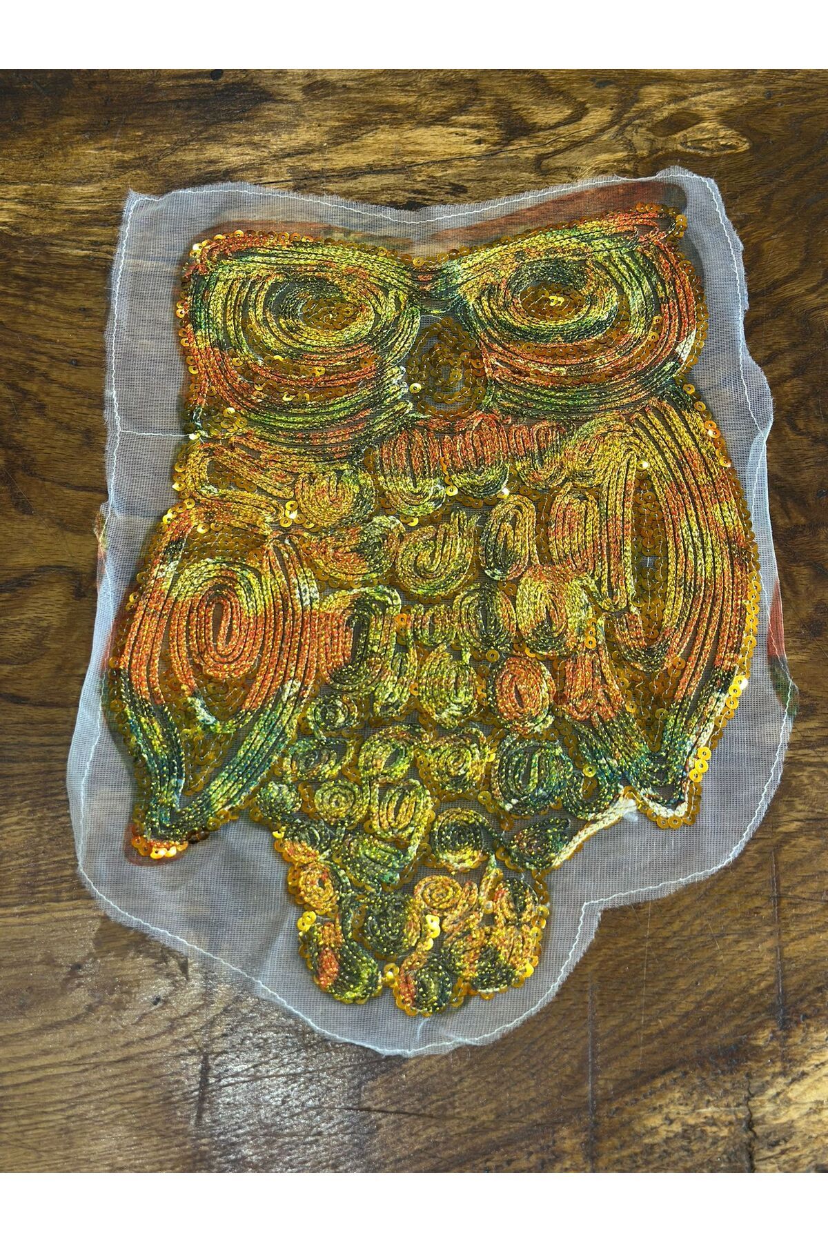 Gönülden Tasarım RENKLİ PAYET İŞLEME BAYKUŞ APLİKE DİKİŞ AKSESUARI 36X25 CM