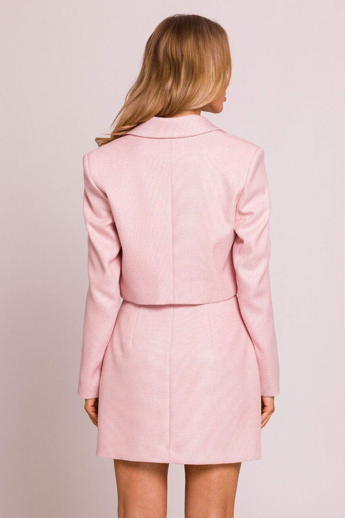 Made of Emotion-Short Jacket With A Single Button Closure 2