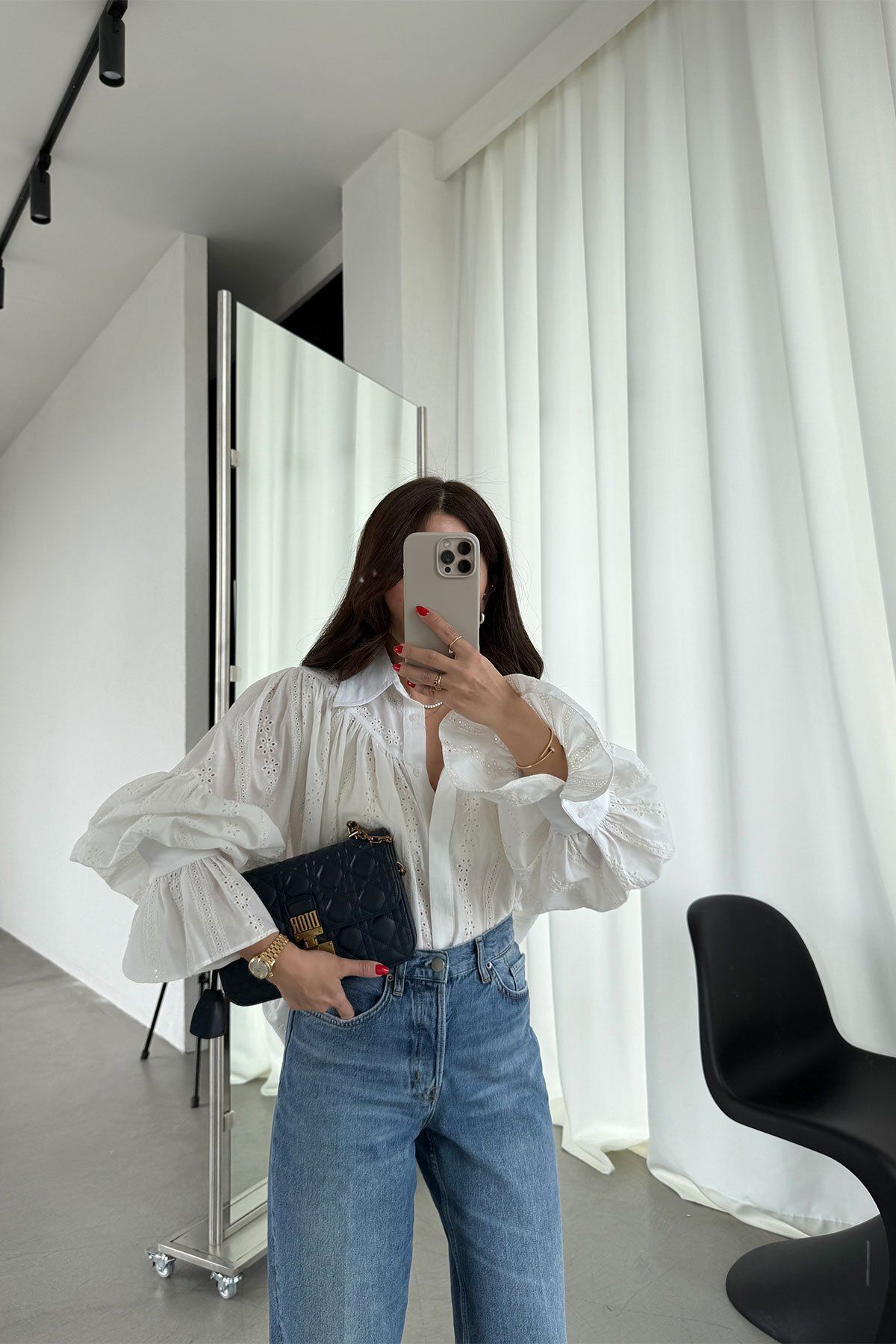 Özge Özgenç İspanyol Kol İşlemeli Oversize Gömlek