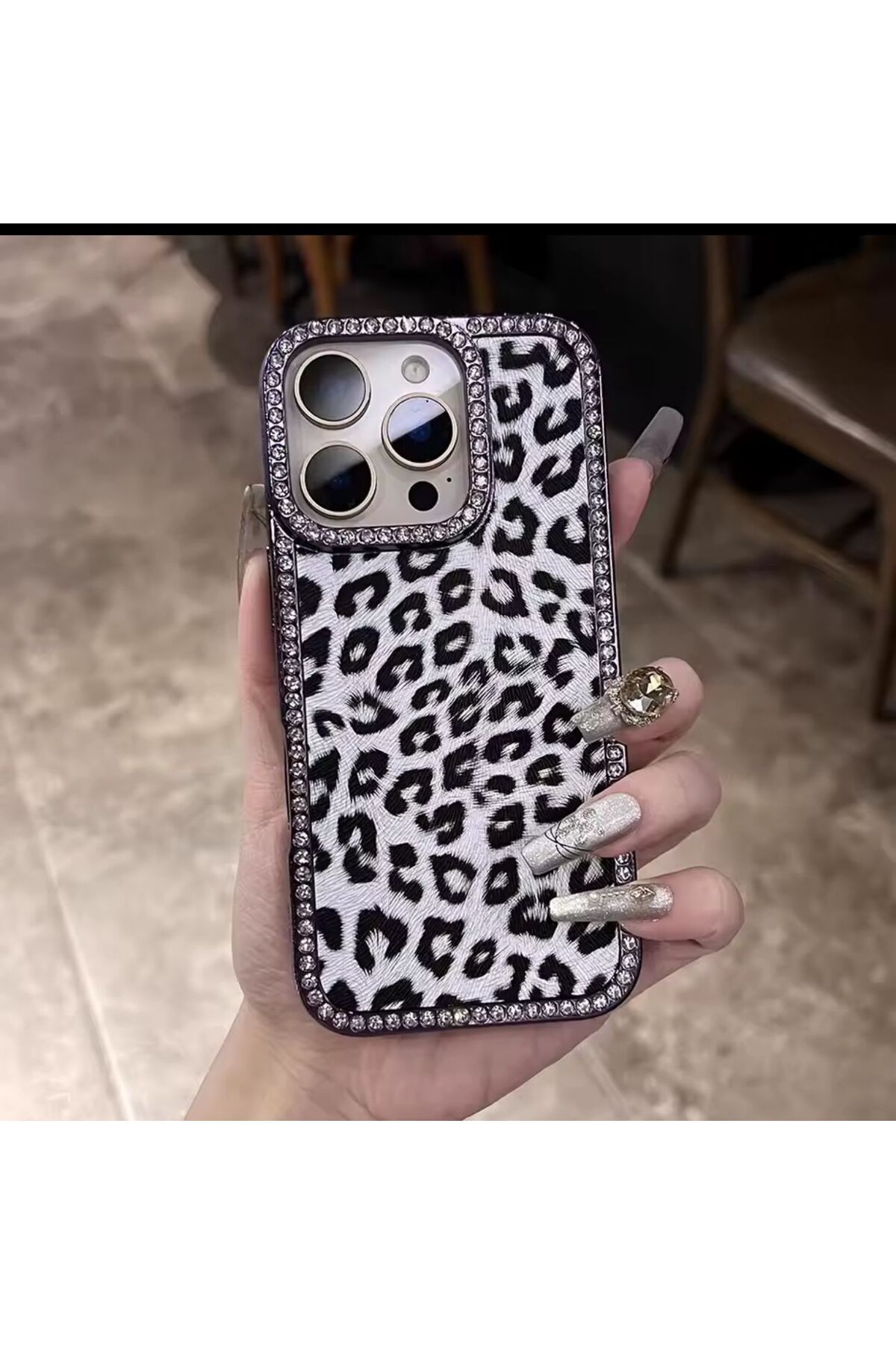 PEXURA TECH İphone 11 Leopar ve Taşlı Telefon Kılıfı