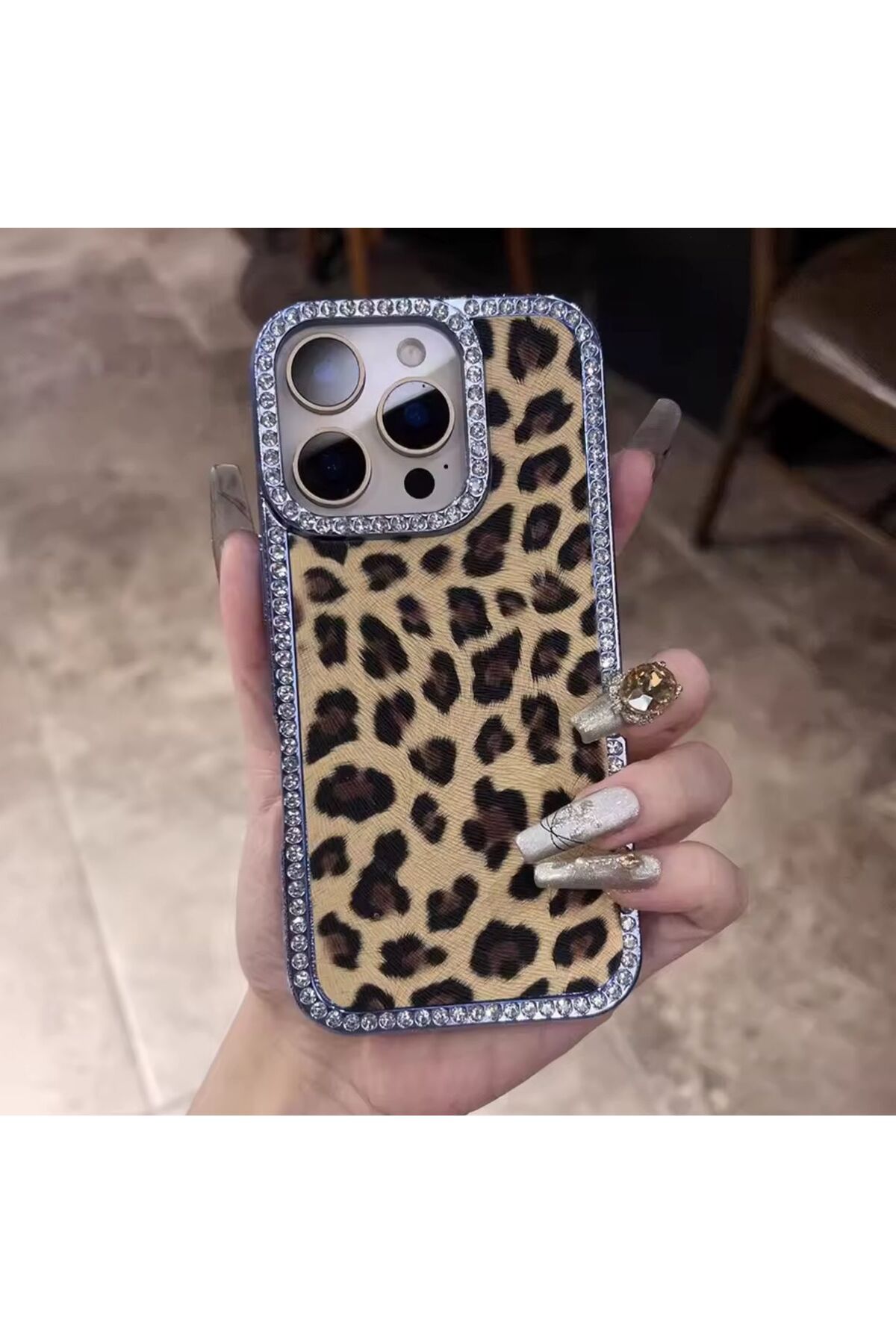 PEXURA TECH İphone 11 Leopar ve Taşlı Telefon Kılıfı