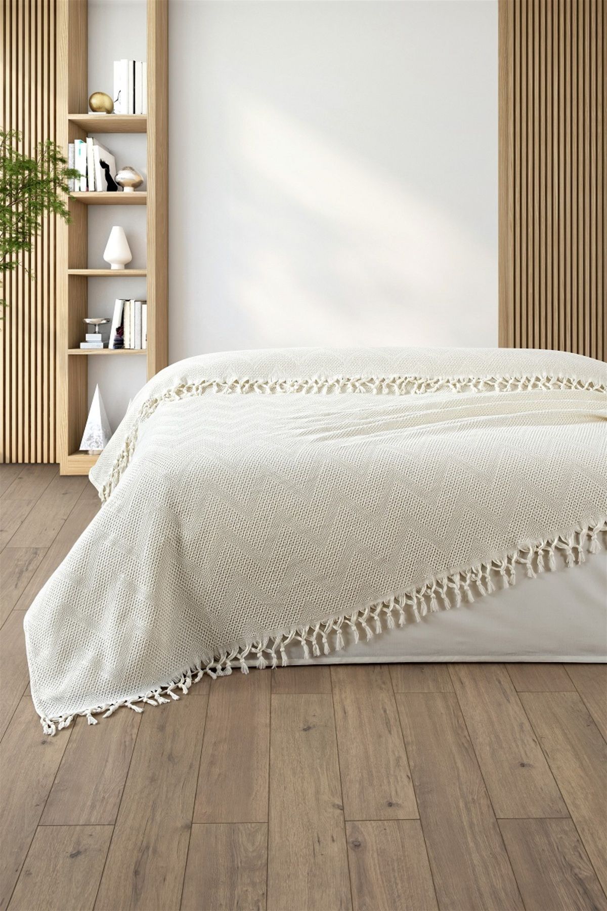 Sevim %100 Pamuk Çift Kişilik Bağlama Saçaklı Pike-220x240 cm-Krem