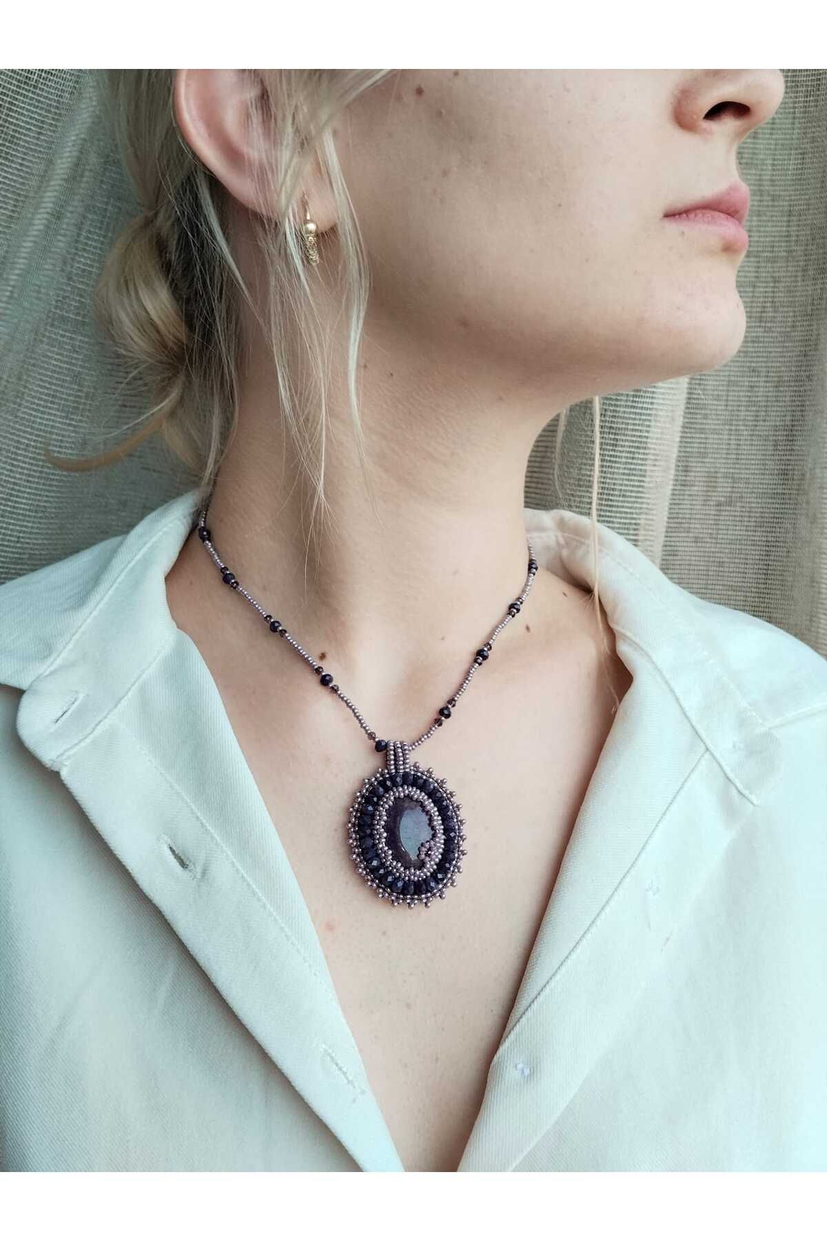 shop Tasarım Kolye