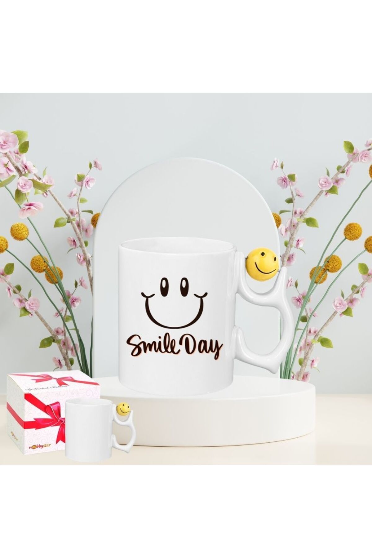 HediyesiBizden KİŞİYE ÖZEL İSİM YAZI VE RESİM BASKILI EMOJİLİ PORSELEN BEYAZ KUPA BARDAK