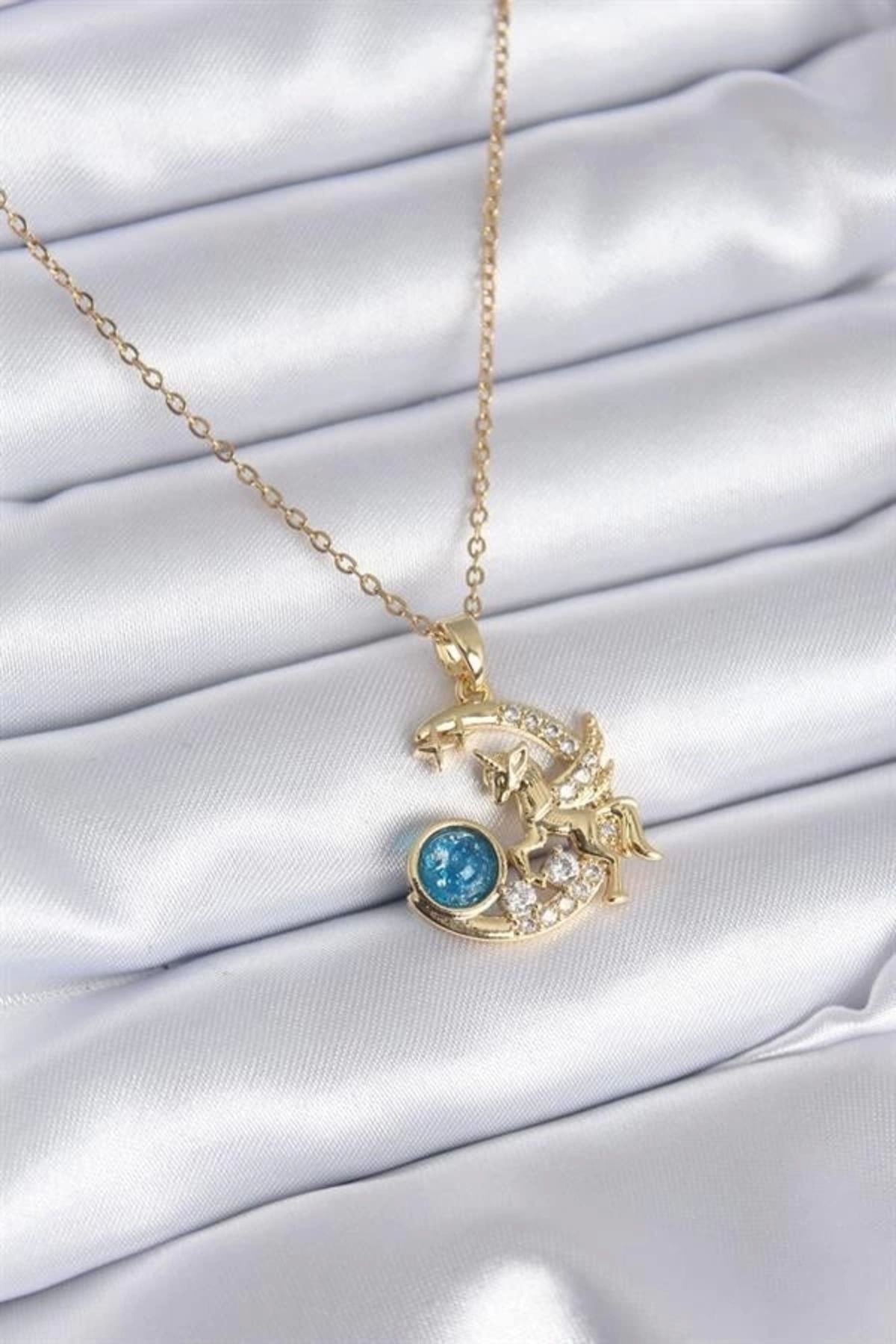 Lale Moda 316L Çelik Gold Renk Hilal Ay Tek Boynuzlu At Model Zirkon Taş Detay Kadın Kolye