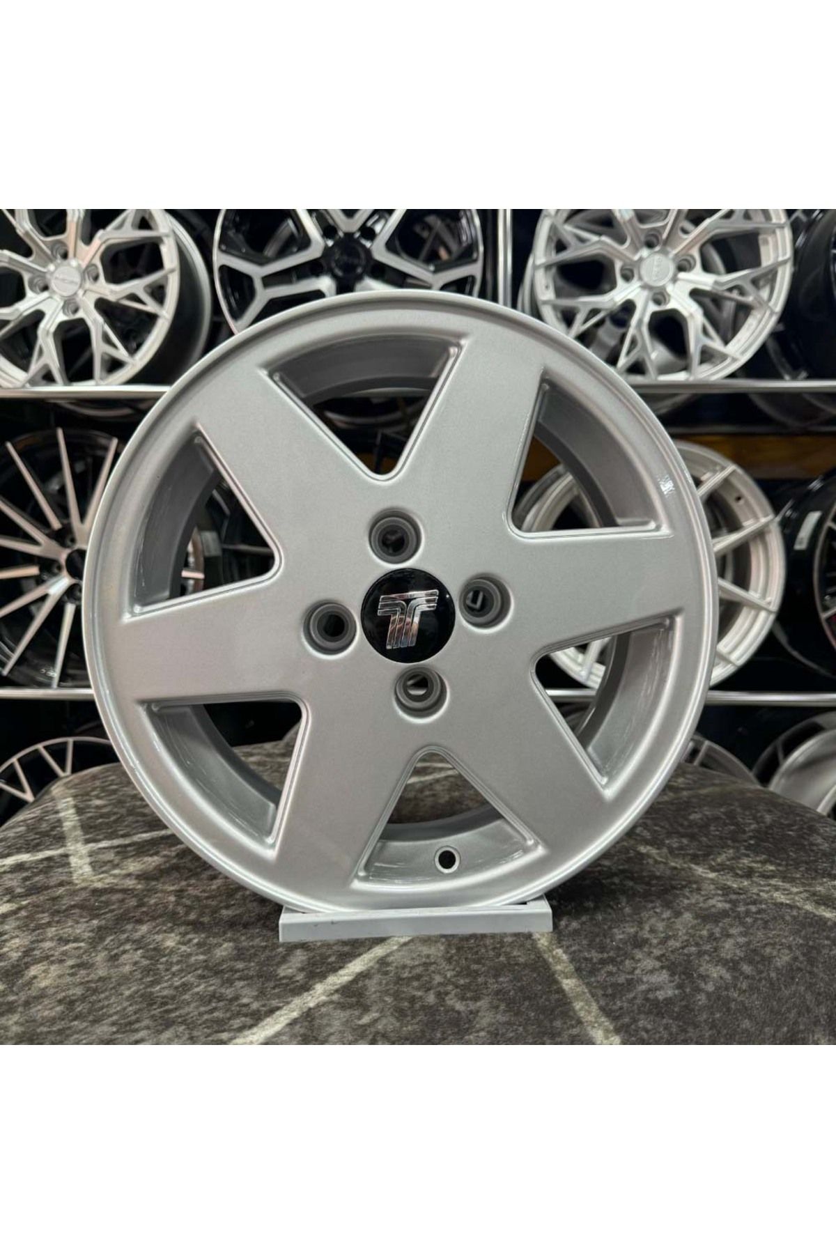 kormetal 14 inç 4x98 Opar Tofaş Şahin Doğan Uyumlu Gümüş Jant Modeli (4 Adet)