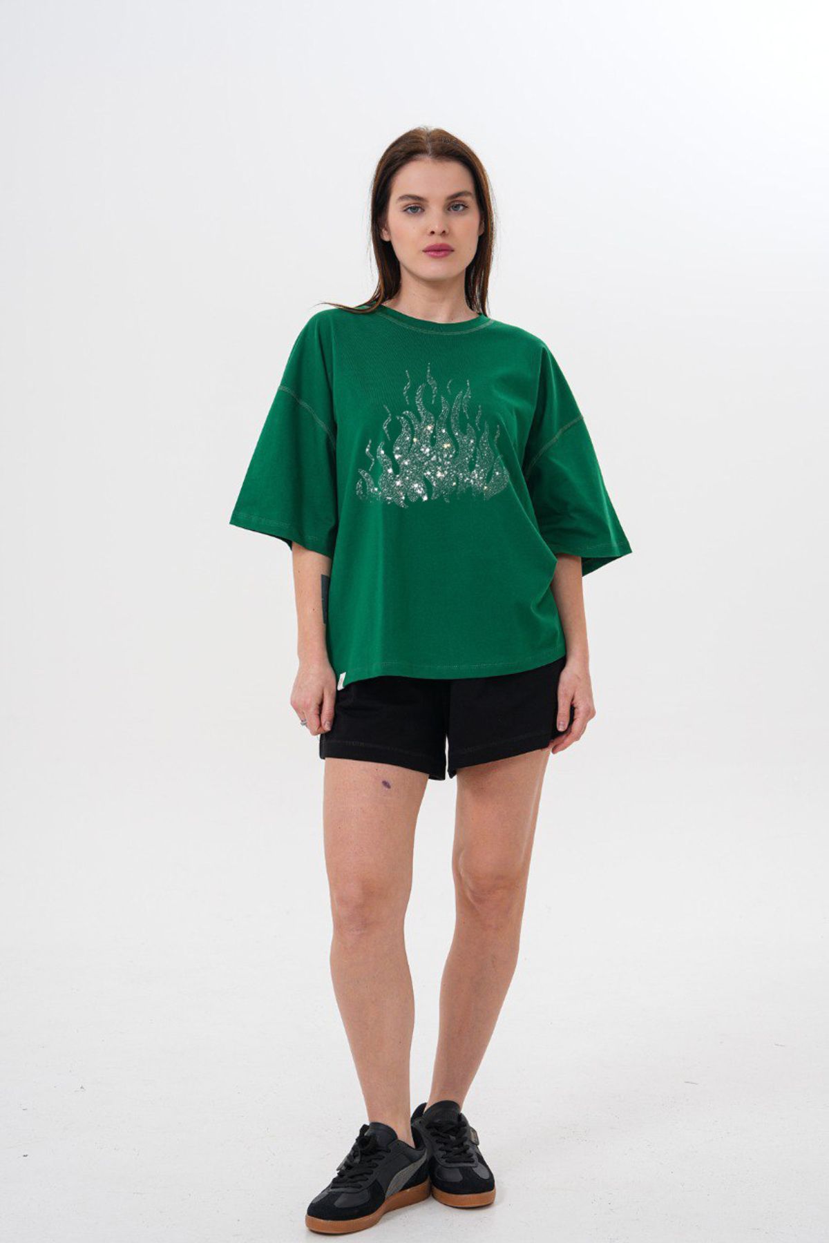LOU MODA -KADIN TAŞ BASKILI TSHIRT OVERSİZE