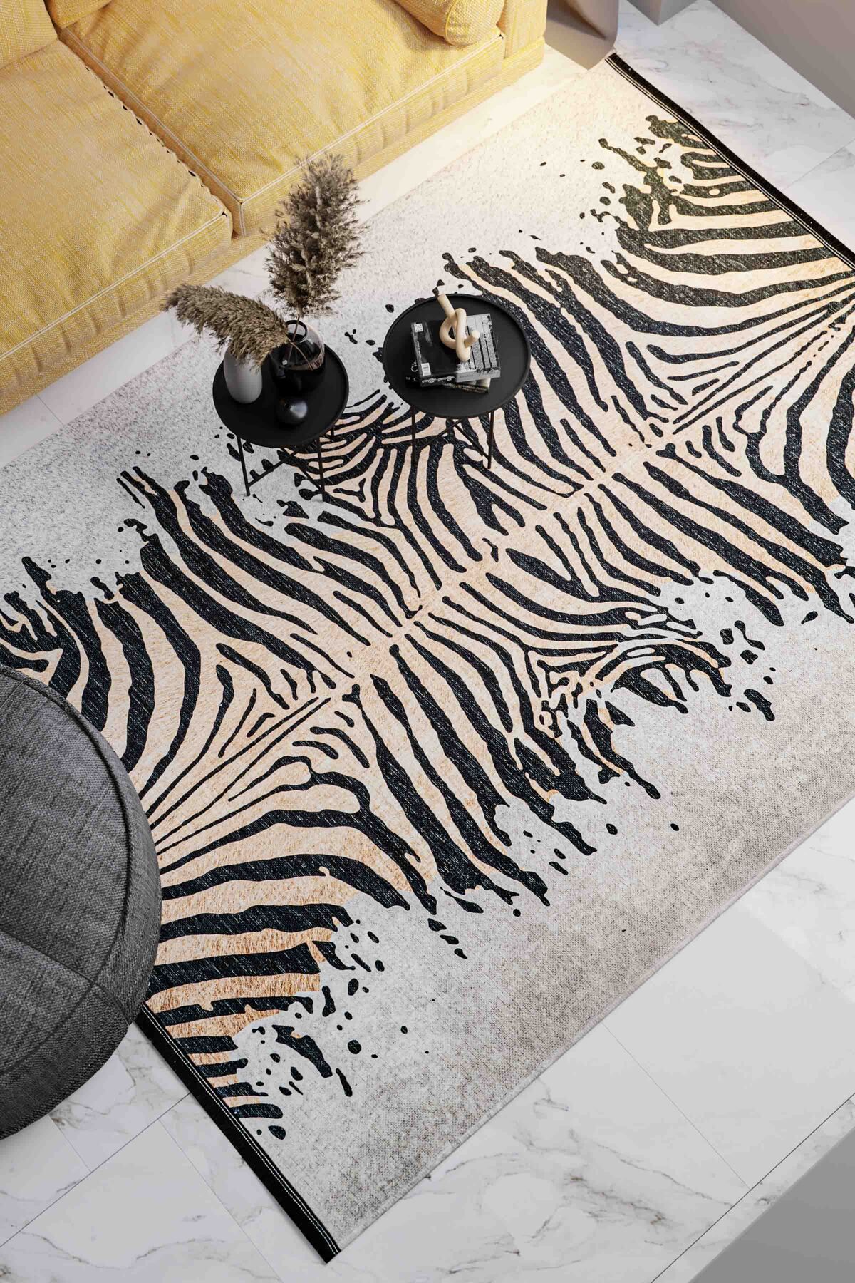 Oriente Home Modern Desenli Yıkanabilir Kaymaz Taban Şönil Gri Kahverengi Salon Halısı 8382