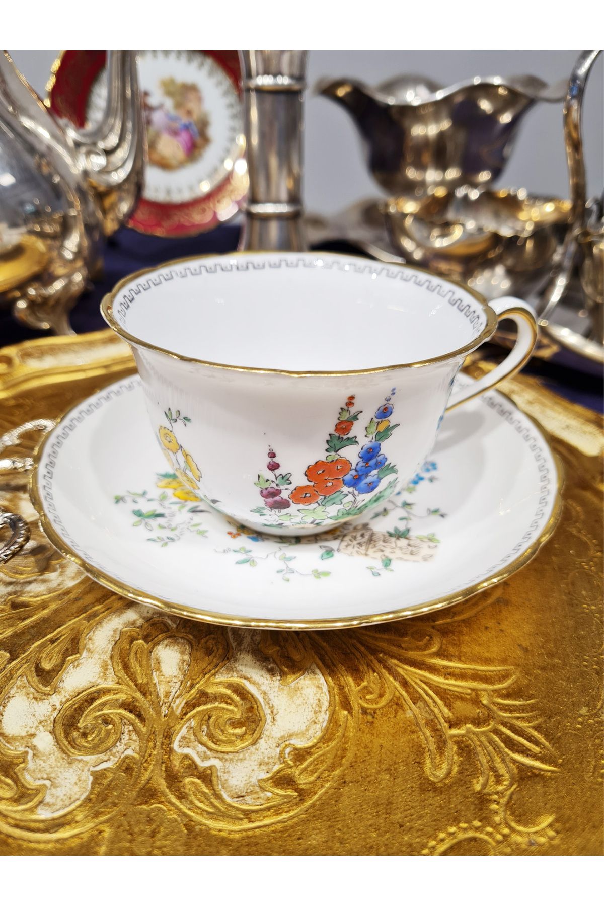 EL YAPIMI Tuscan China Vintage El Boyama Çay Fincanı ve Tabağı 180 ml