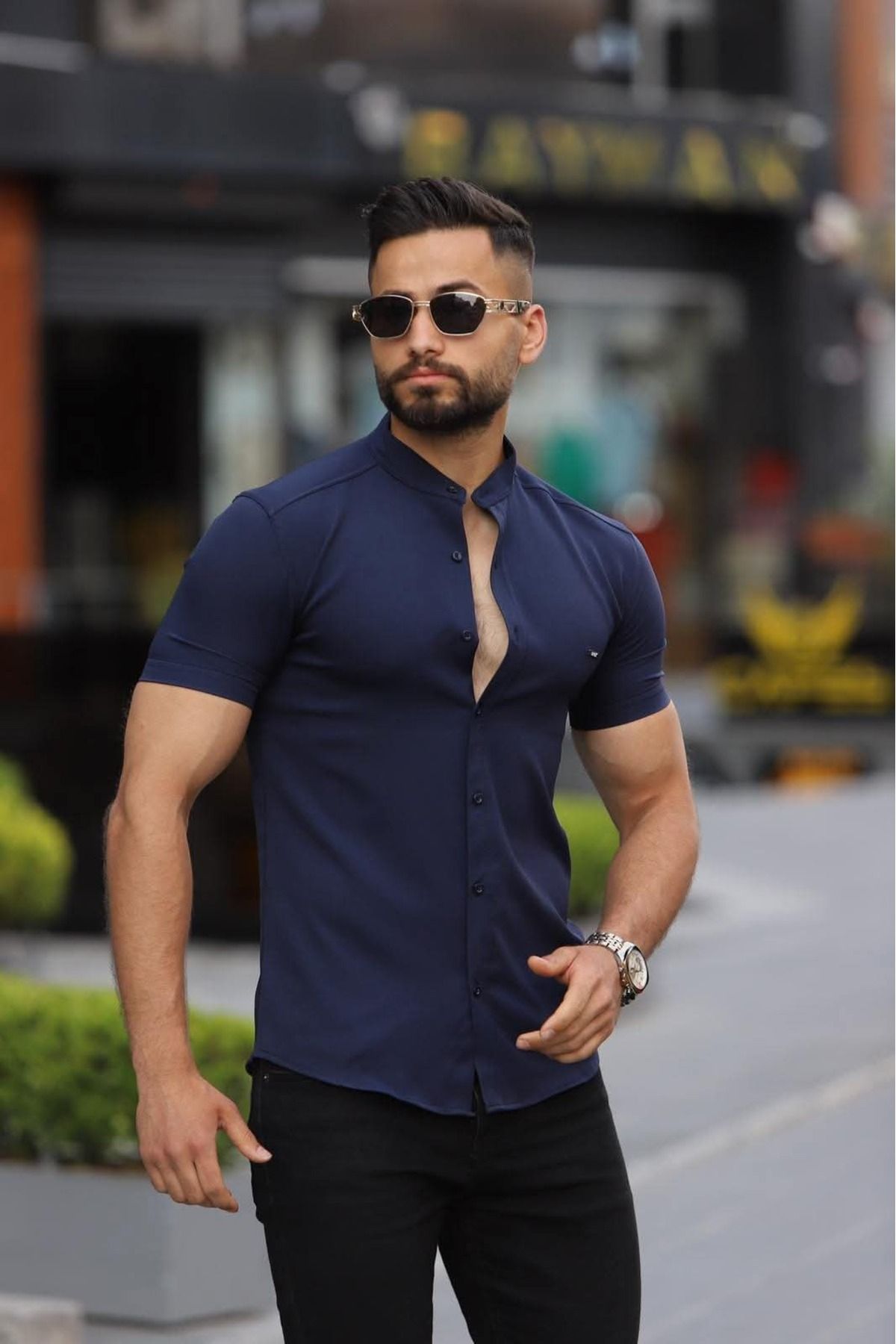 Artı1 SlimFit Kısa Kollu Kolay Ütü Teri Emen Nefes Alan Timsah Nakışlı DörtMevsim HAKİM YAKA Erkek Gömlek