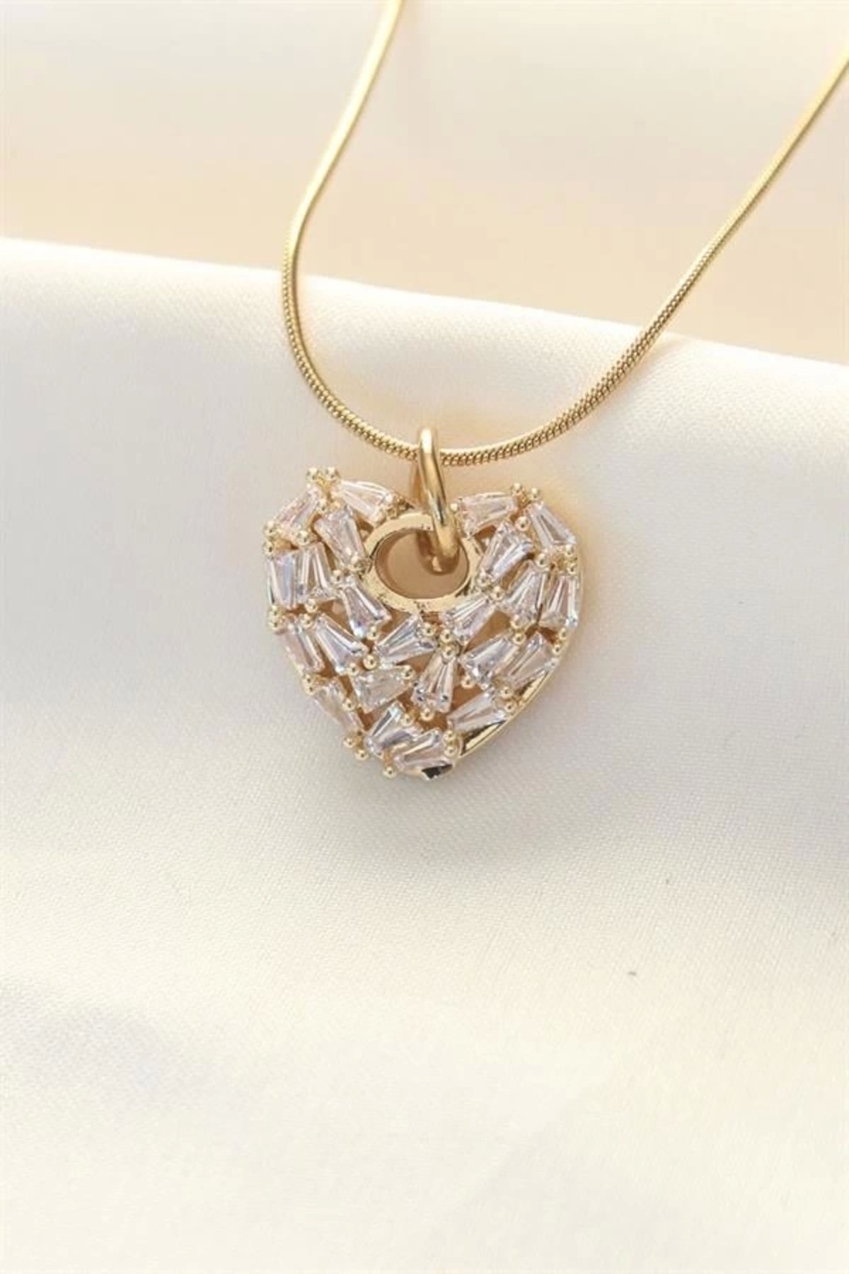 Lale Moda 316L Çelik Gold Renk Zirkon Taşlı Kalp Kolye