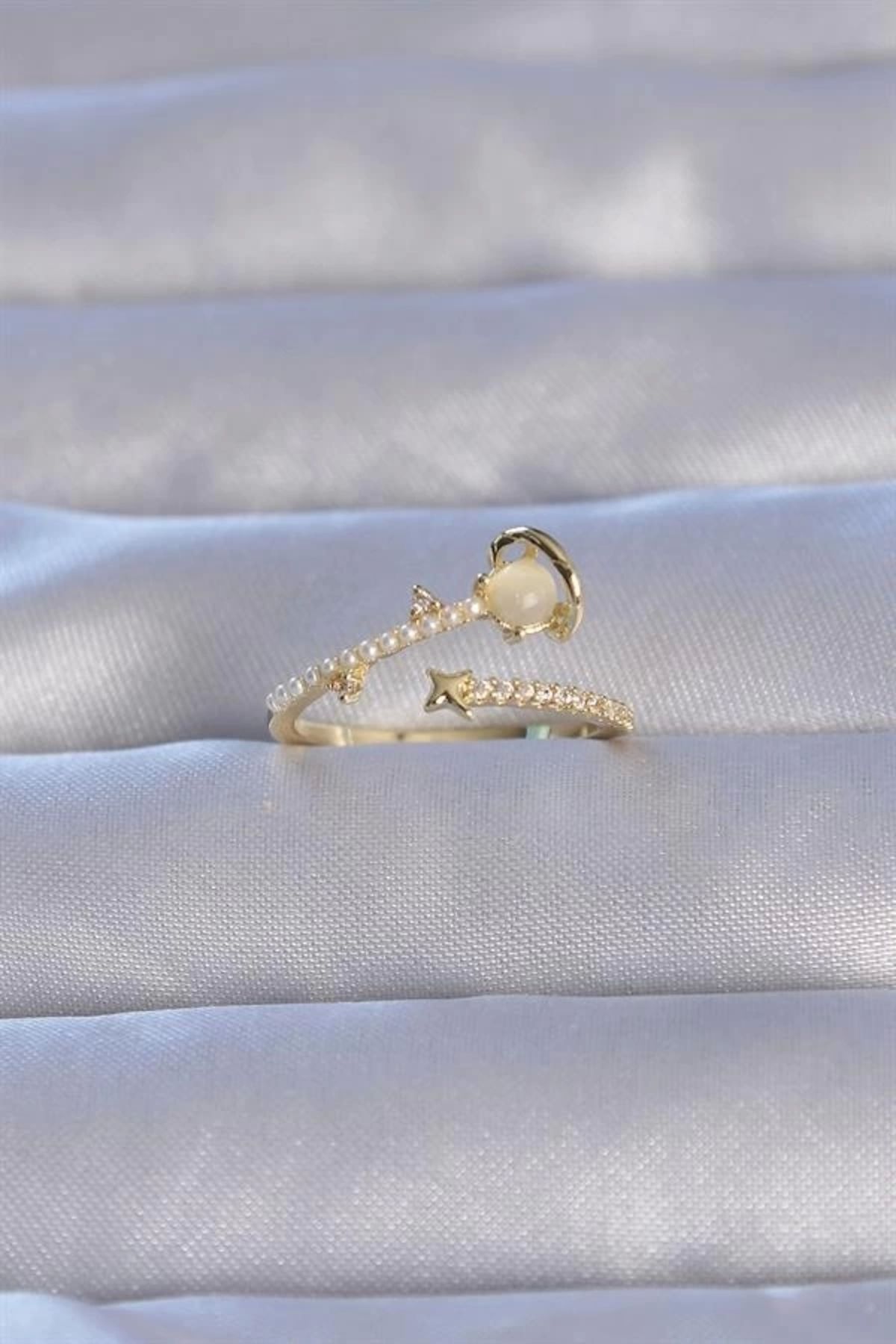 Lale Moda Pirinç Gold Renk Zirkon Taşlı İncili Satürn Model Ayarlanabilir Yüzük