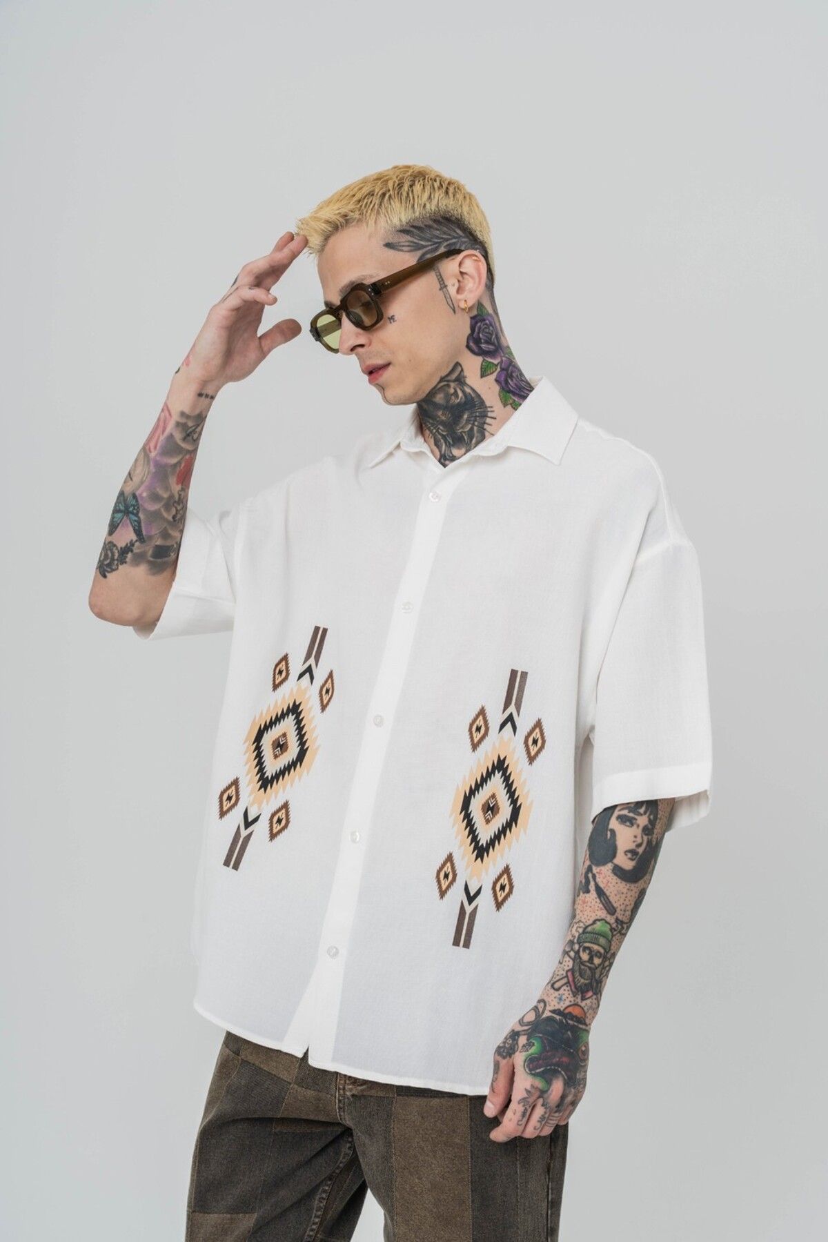 go gang own Motify Nakış Detaylı Oversize Keten Gömlek