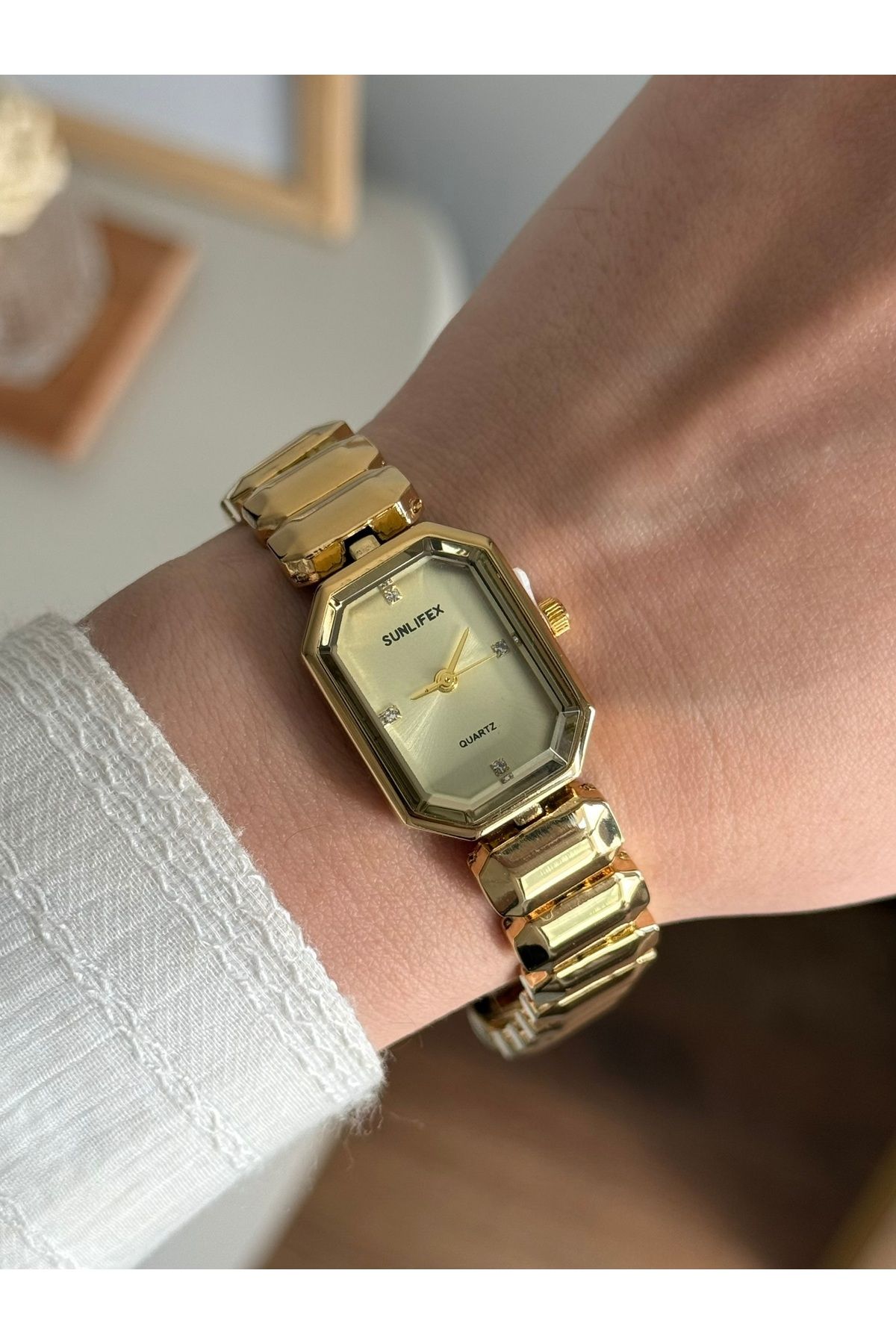 RoseandRoses Slyvie Orijinal Model Yeni Sezon Kadın Kol Saati Gold (Gold Kadran)