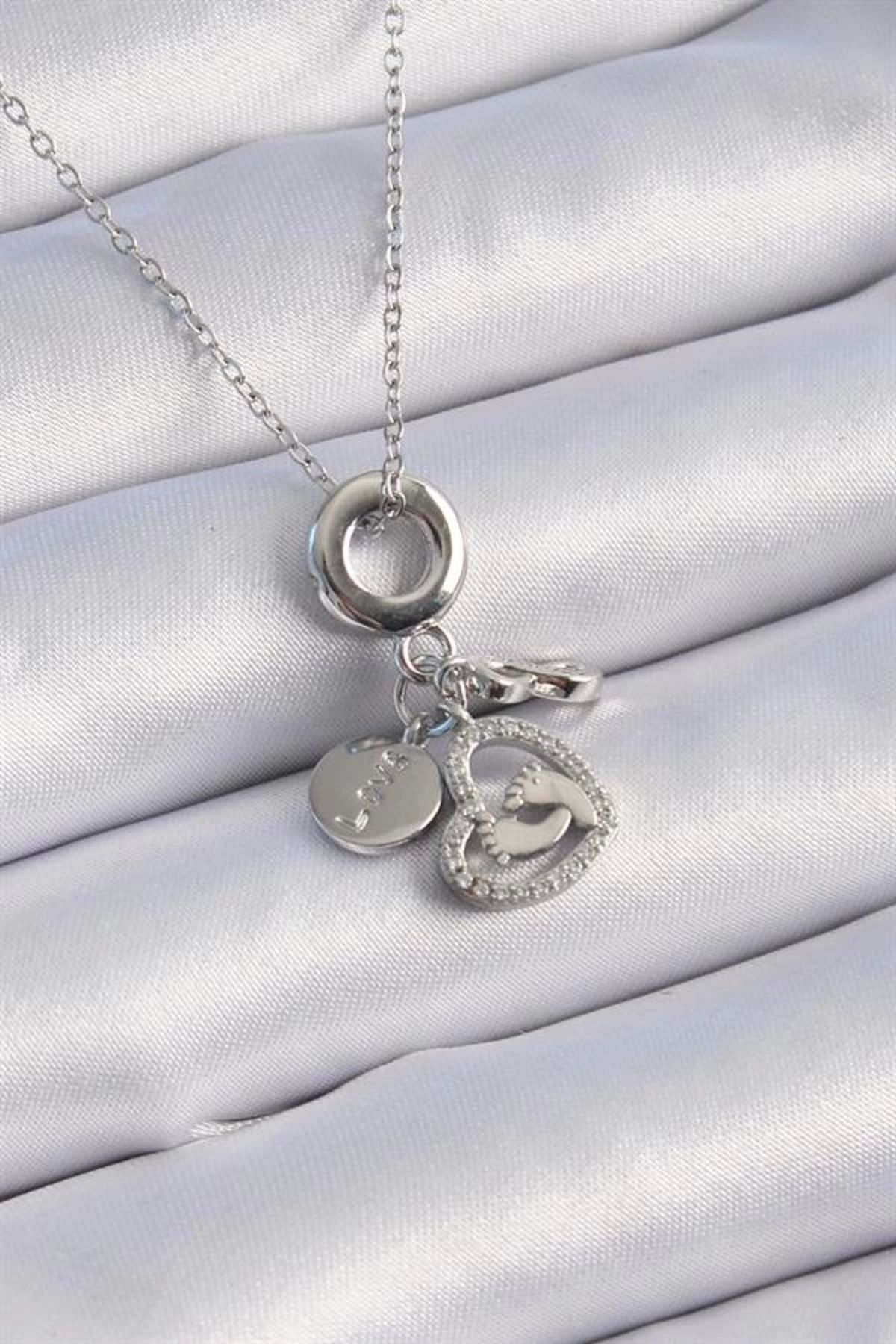 Lale Moda 316L Çelik Gümüş Renk Zirkon Taş Detay Kalp Model Charm Kadın Kolye