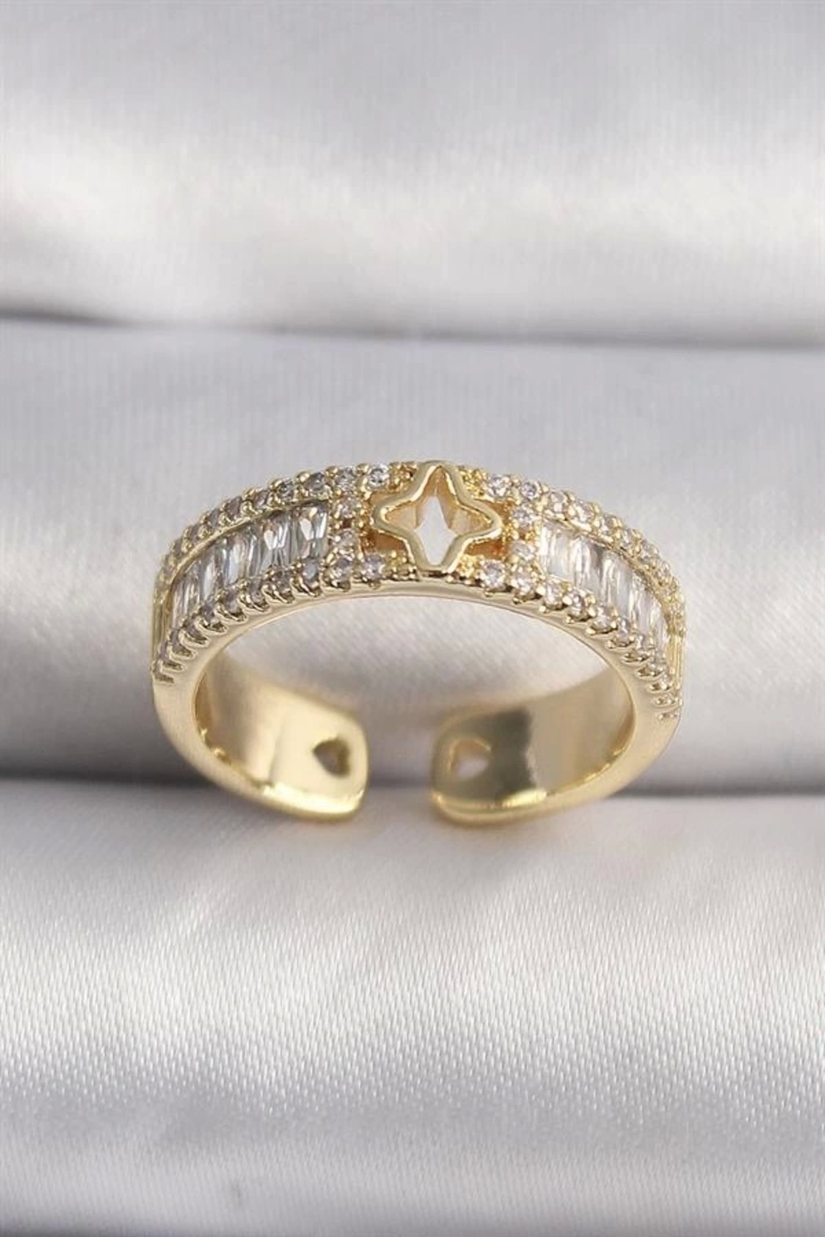 Lale Moda Pirinç Gold Renk Zirkon Taşlı Yıldız İşleme VIP Seri Kadın Yüzük