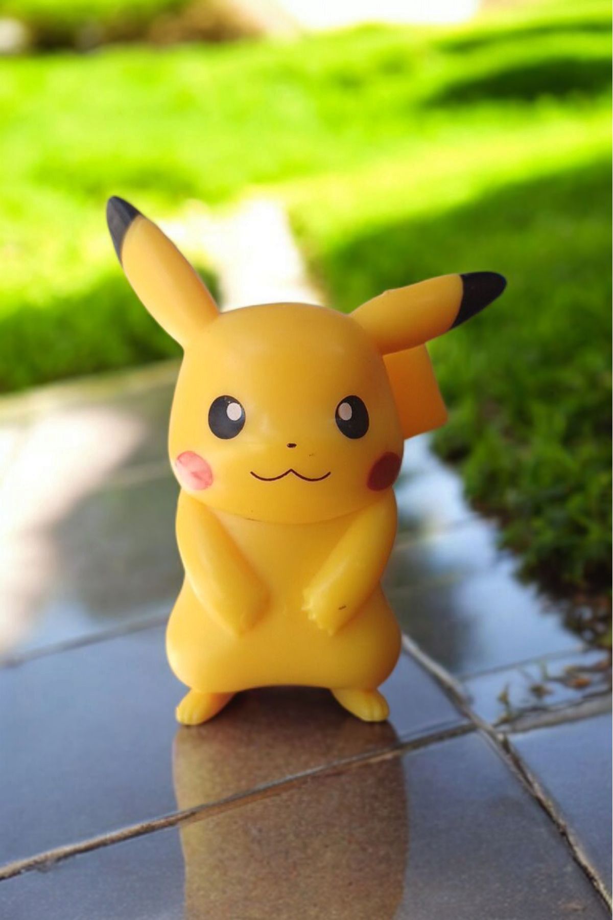 BlcBoutique Pikachu Figürü – Sevimli Pokémon Karakteri Oyuncak & Dekoratif Biblo