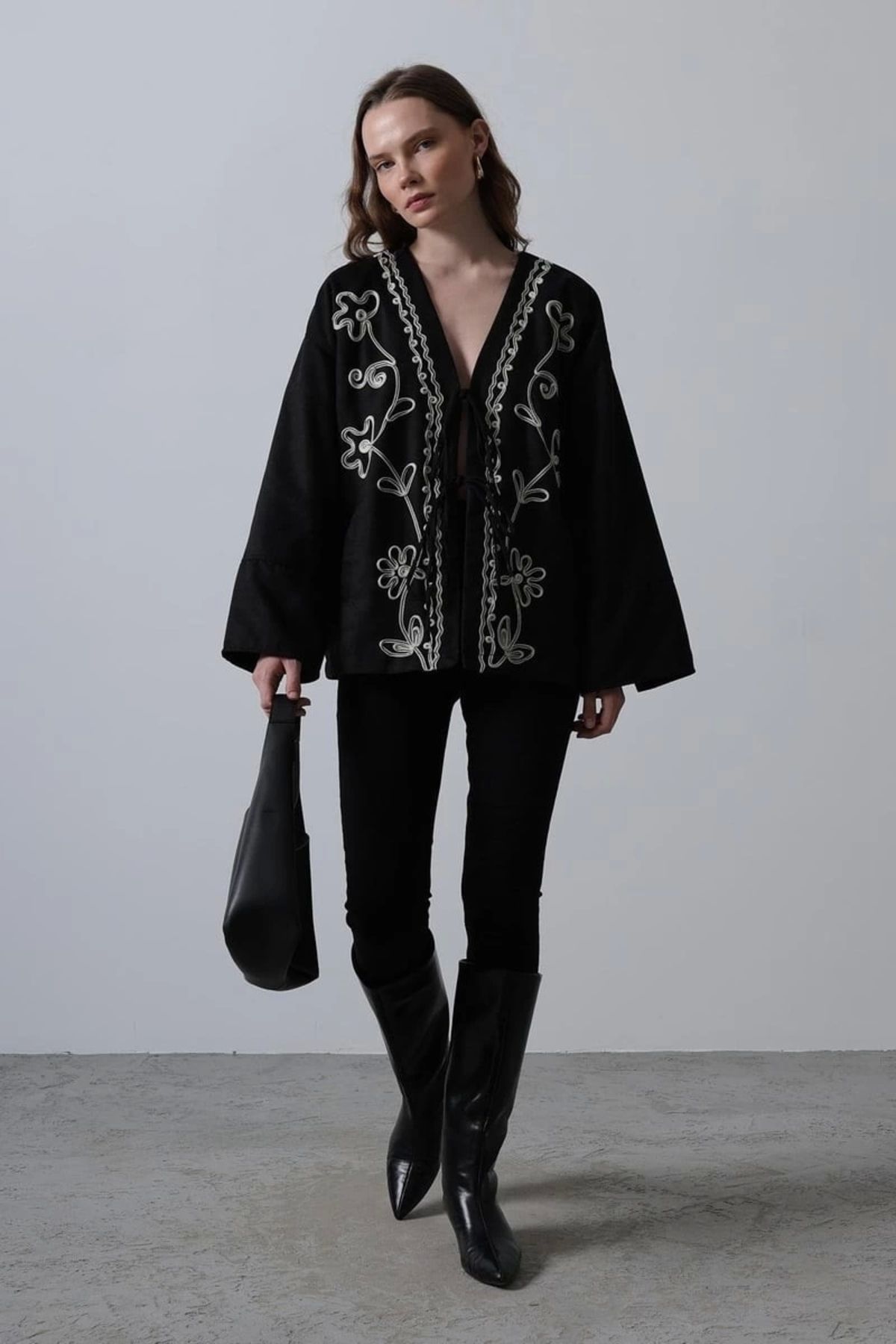 depo tekstil Siyah Nakış İşlemeli Kimono