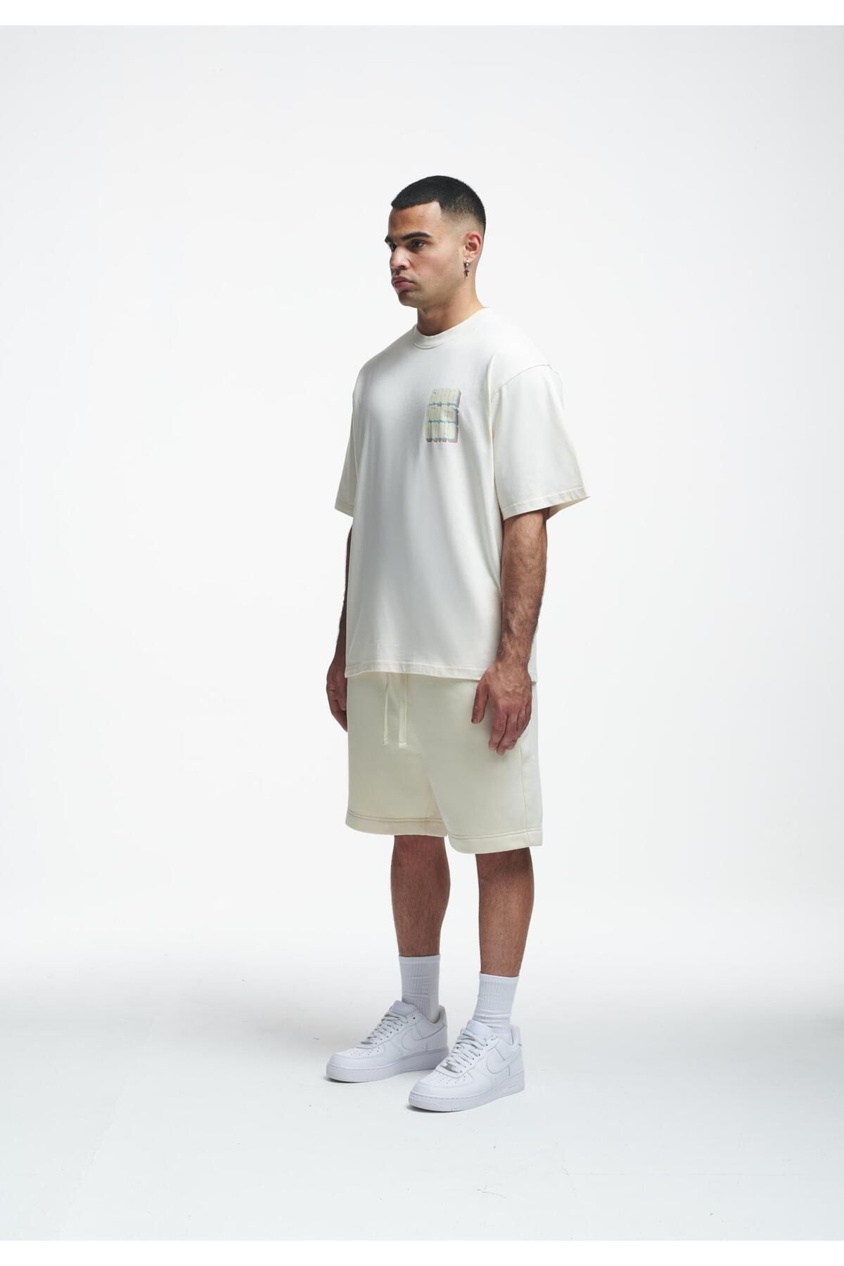 2Y-Herren Good Vibes Only Oversize Tee 6