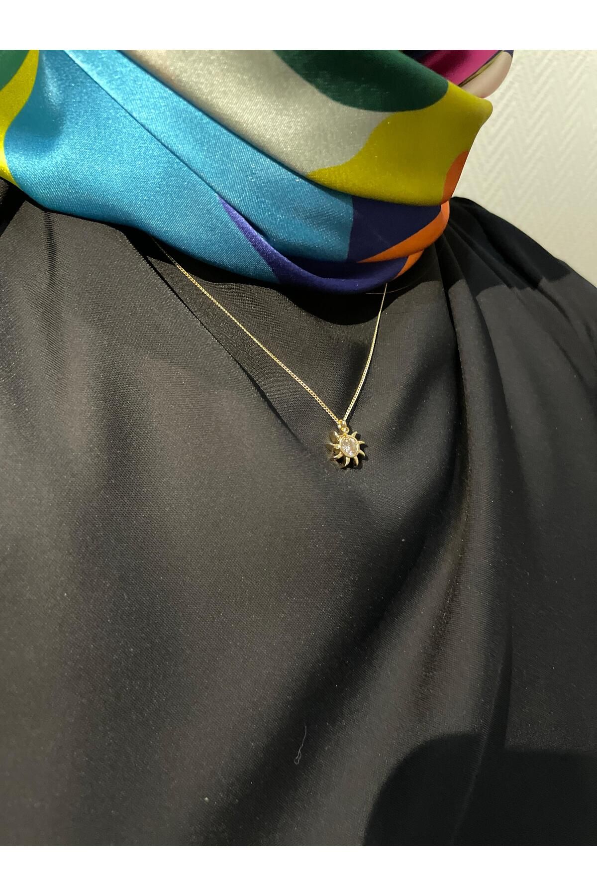 Kardelen Jewelry Zirkon Taşlı Güneş Kolye