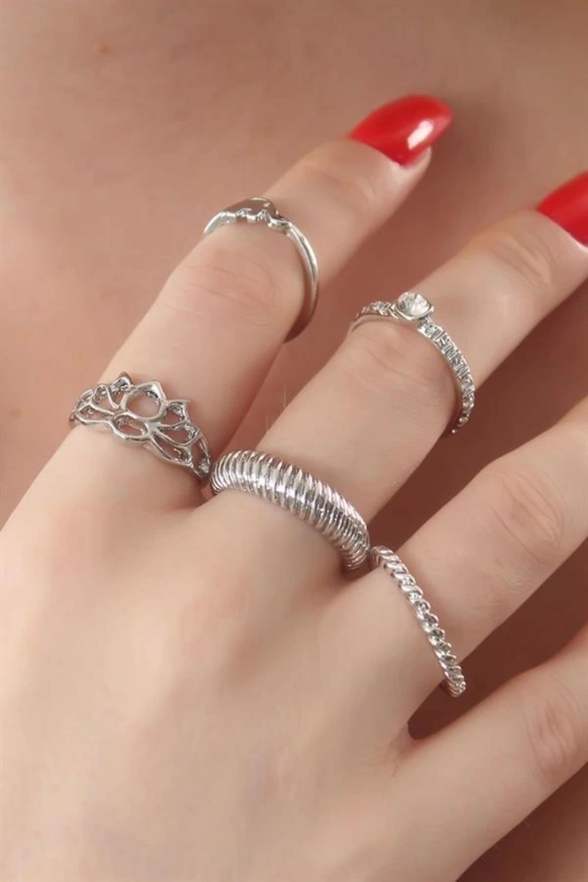 Lale Moda Gümüş Renk Lotus Figür Zirkon Taşlı Sarmal Model Yüzük Kombin