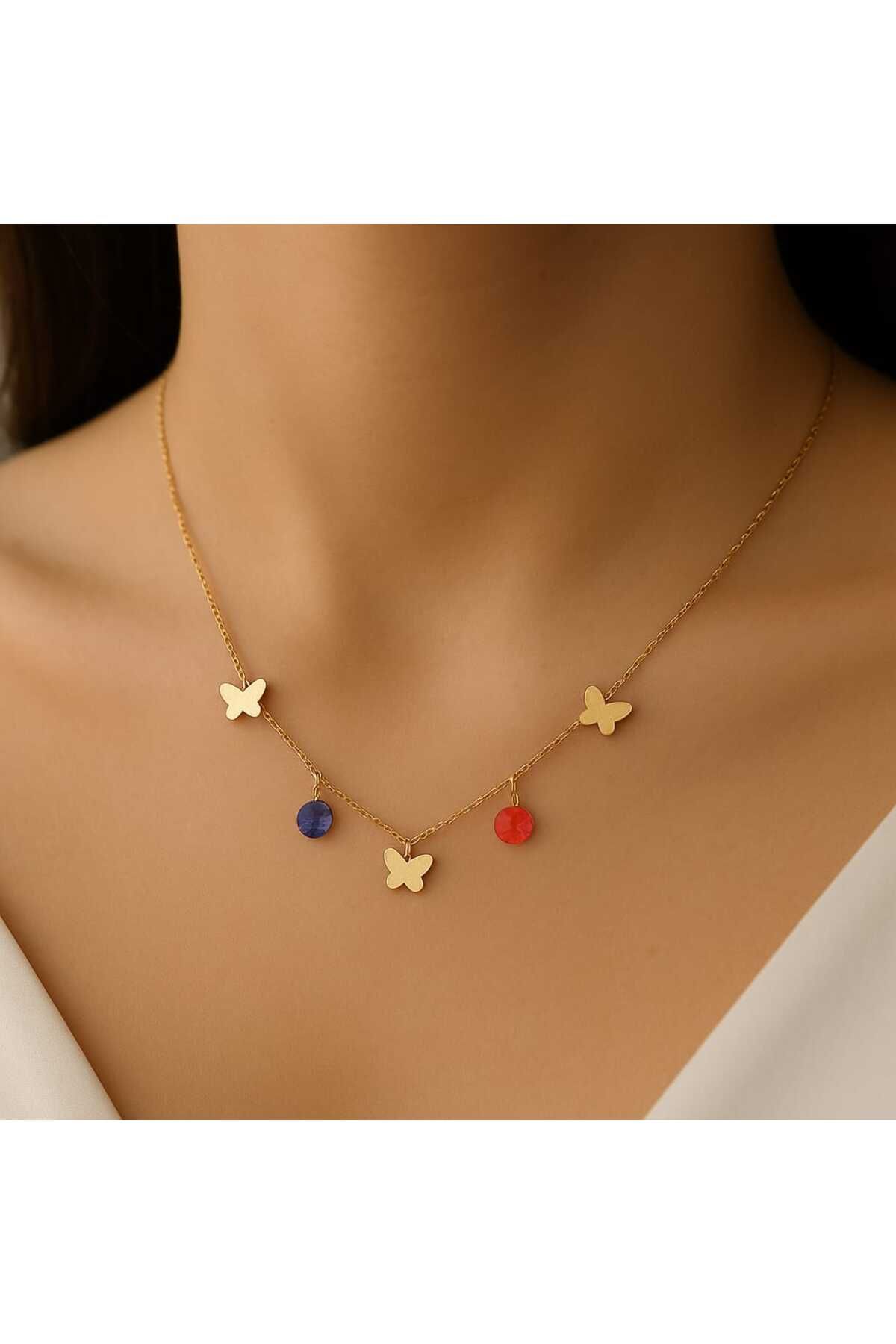 BESMYAR JEWELS Altın Renk Kelebek ve Taş Detaylı Zarif Kolye – Doğanın İlhamı Boynunuzda