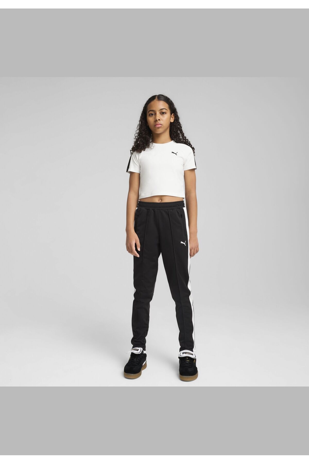 complete the look image