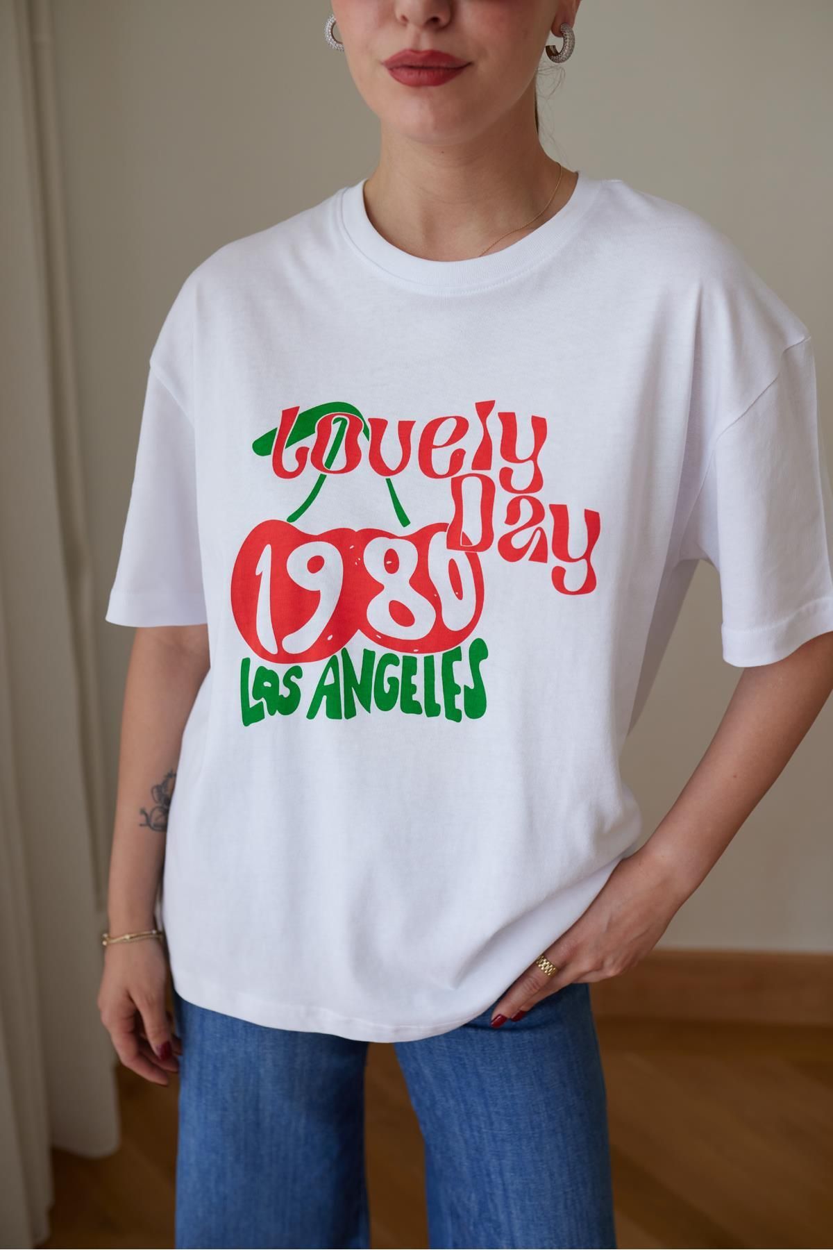 Askı Nişantaşı Beyaz 1980 Los Angeles Yazılı Oversize T-Shirt