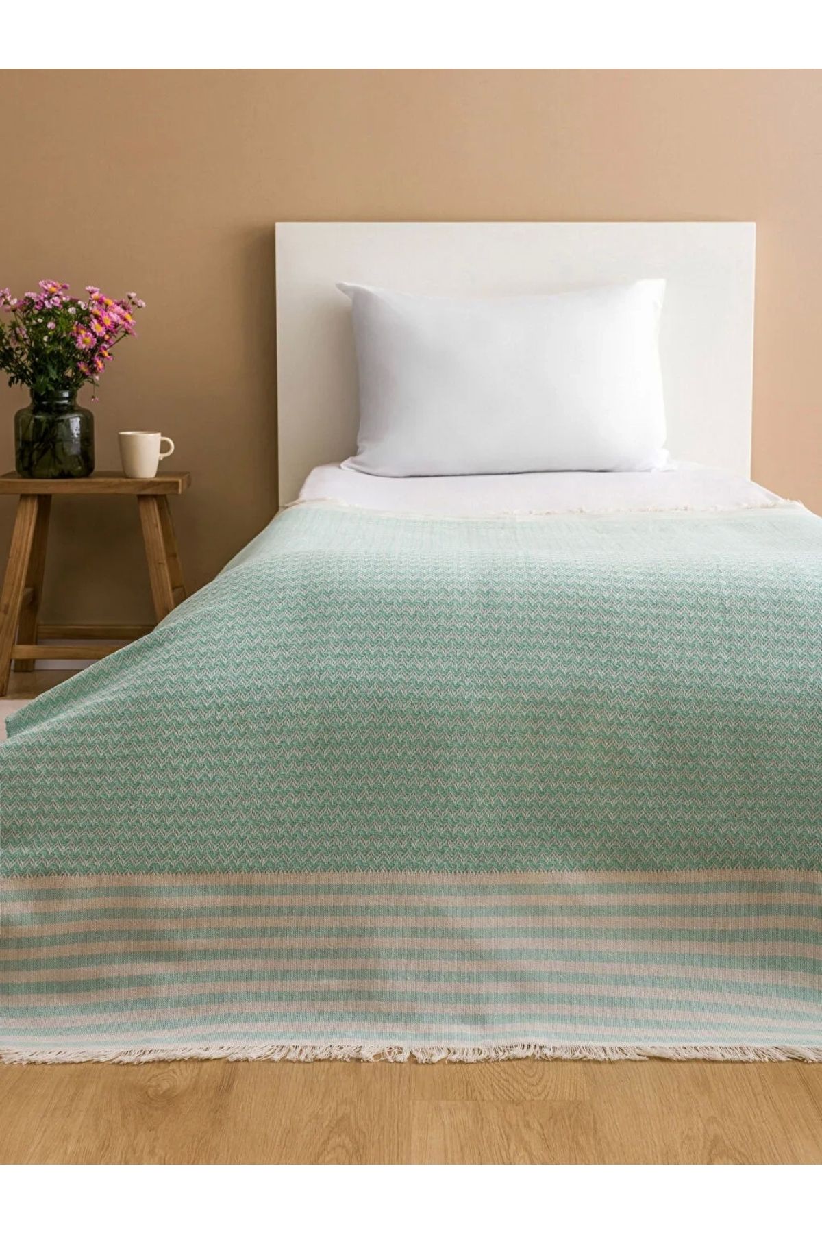 LC Waikiki LCW HOME Yeşil Çizgi Desenli Saçaklı Tek Kişilik Yatak Örtüsü 130x170 cm
