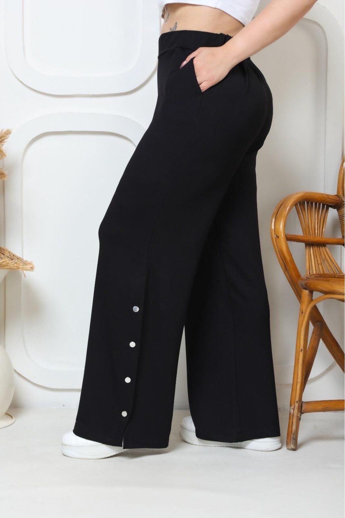 EMEZ Siyah çıtçıtlı salaş model pantolon