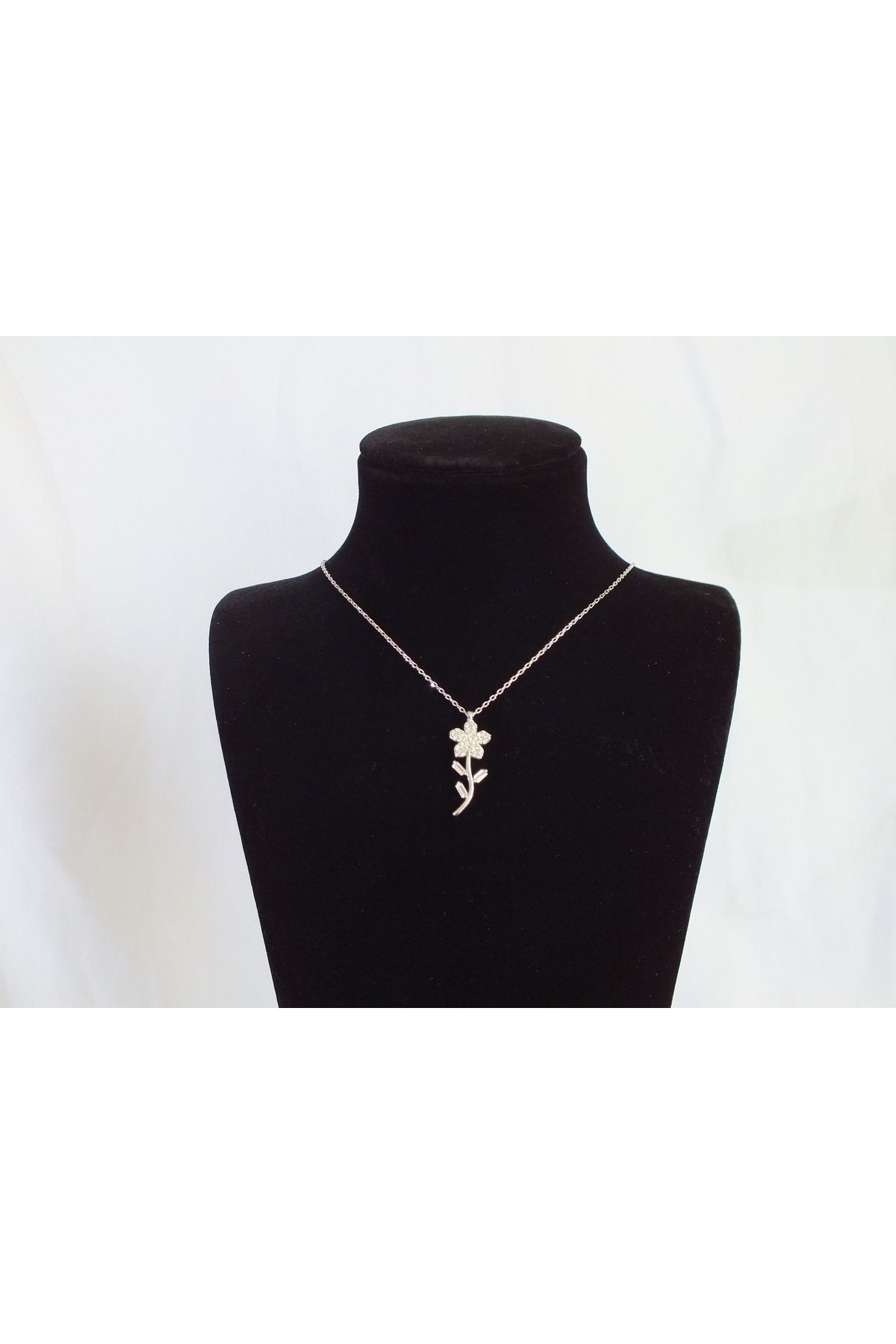 Marmaris Jewellery 925 Ayar Kadın Gümüş Kolye Şans Çiçeği Figürlü İnce Hayalet Zincir Model