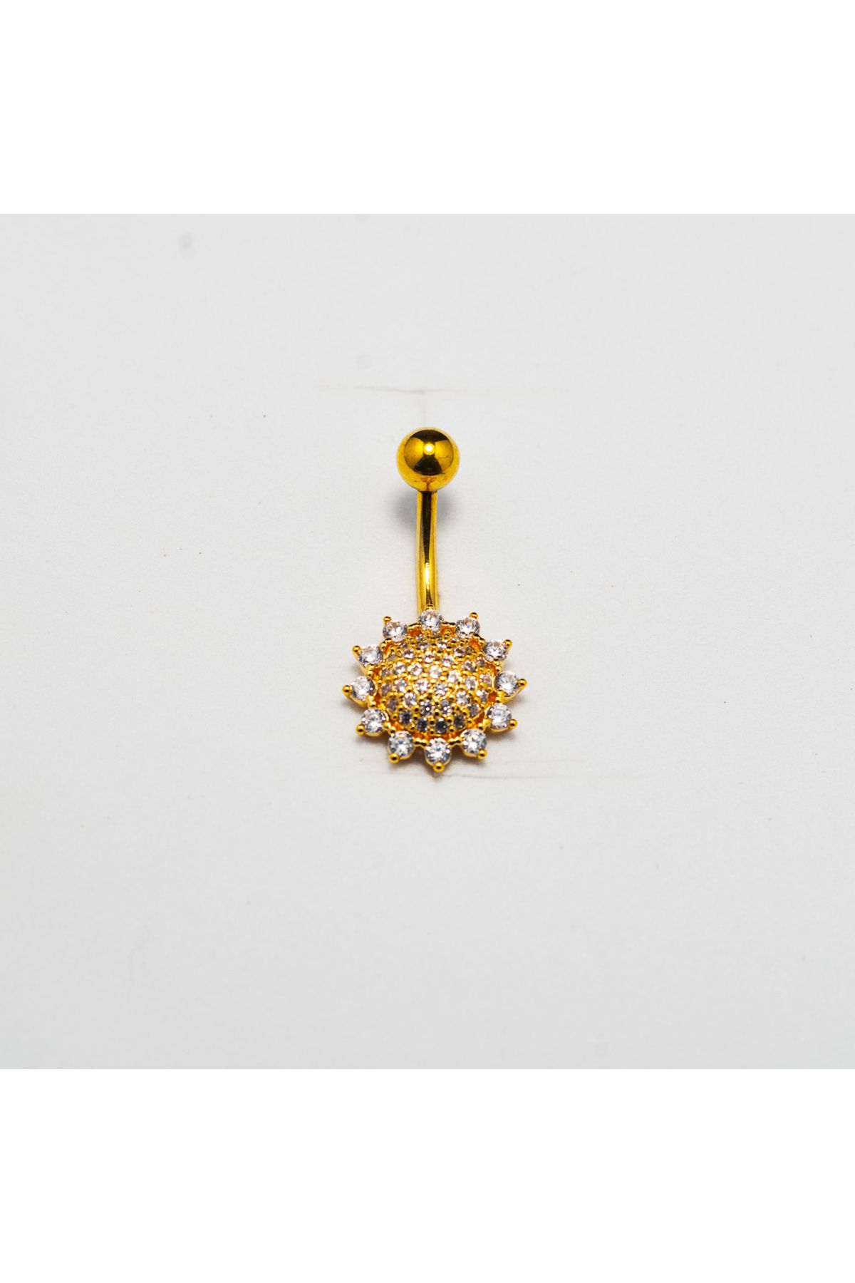 Piercing by Sever AYÇİÇEĞİ PAPATYA ÇİÇEK CERRAHİ ÇELİK GÖBEK BELLY PIERCING… ALTIN/GOLD RENKLİ ve ŞEFFAF TAŞLI.