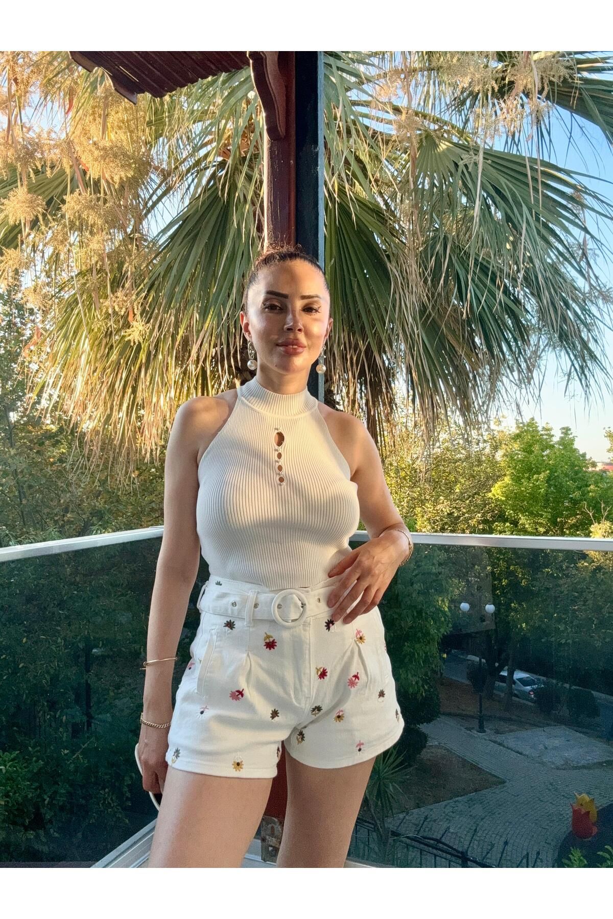 MODA %100 pamuk kumaş çiçek desenli şort