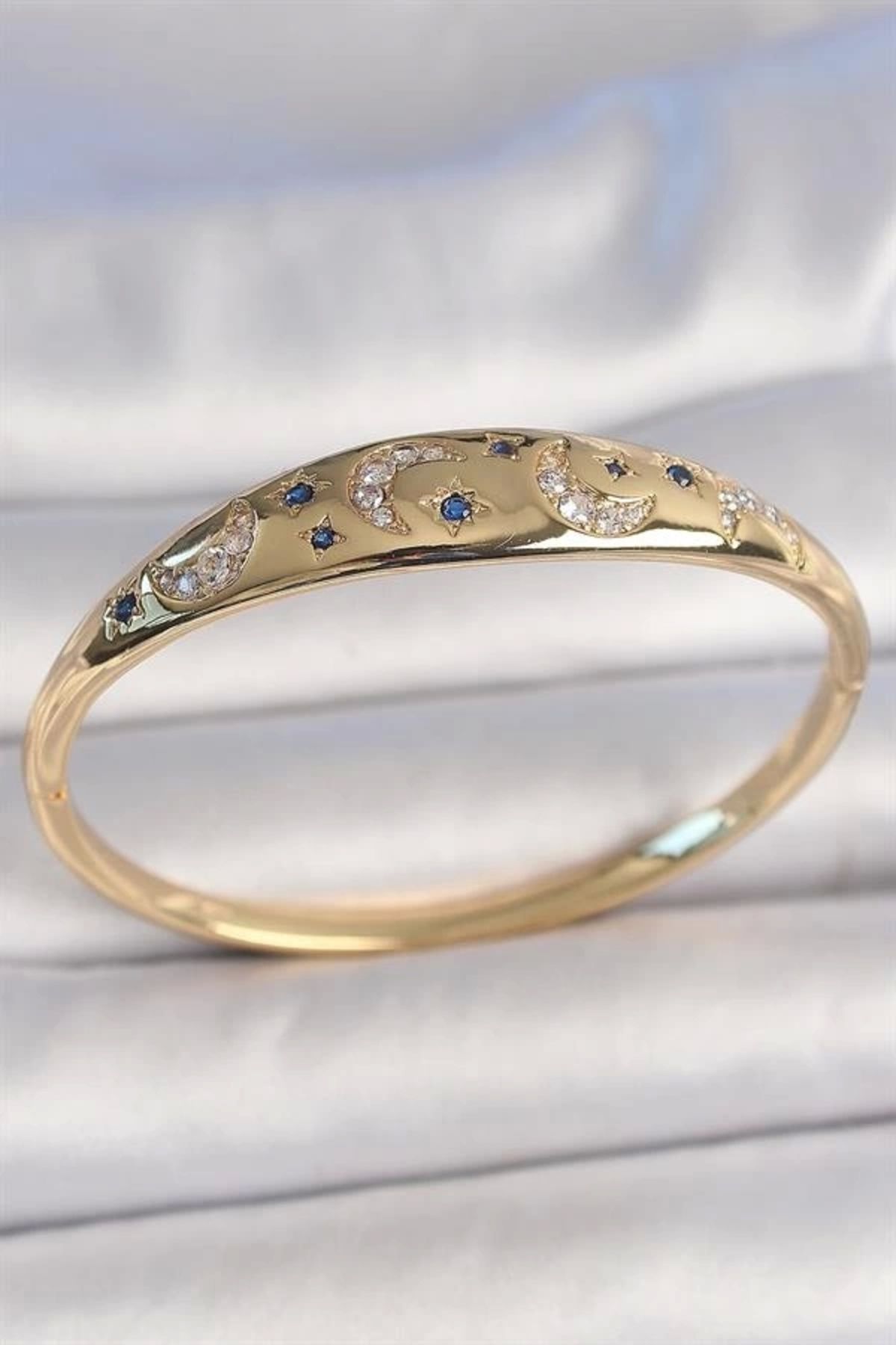 Lale Moda Pirinç Gold Renk Zirkon Taşlı Hilal İşleme Mavi Taşlı Yıldız Detay Kadın Kelepçe