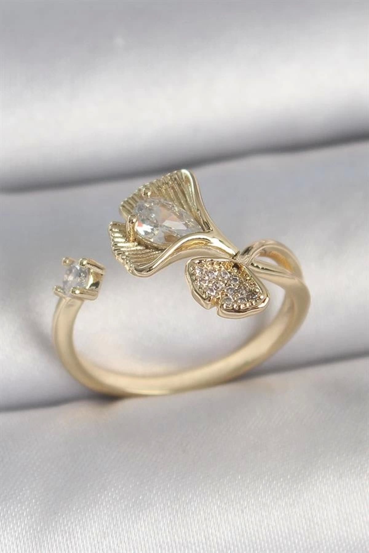 Lale Moda Pirinç Gold Renk Zirkon Taşlı Deniz Kabuğu Model Ayarlanabilir Kadın Yüzük