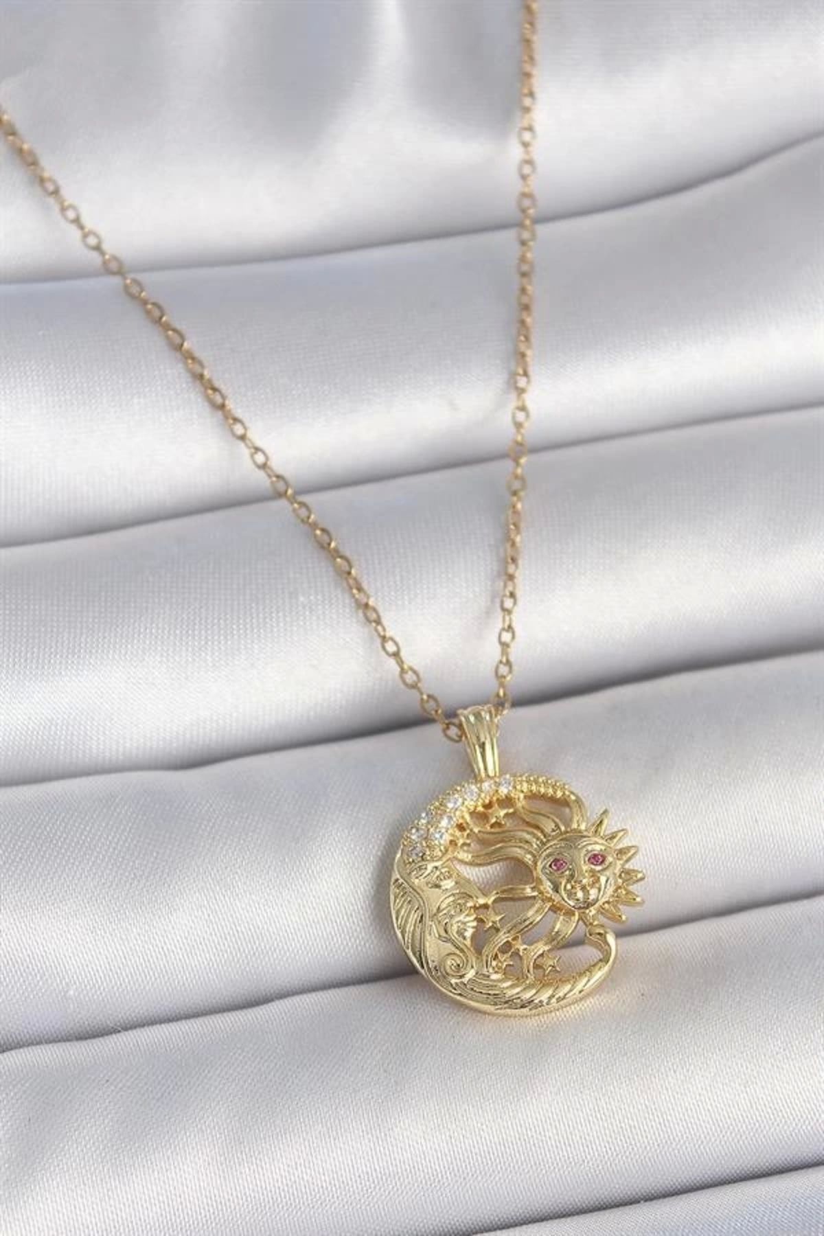 Lale Moda 316L Çelik Gold Renk Zincir Ay Güneş Model Zirkon Taş Detaylı Kadın Kolye
