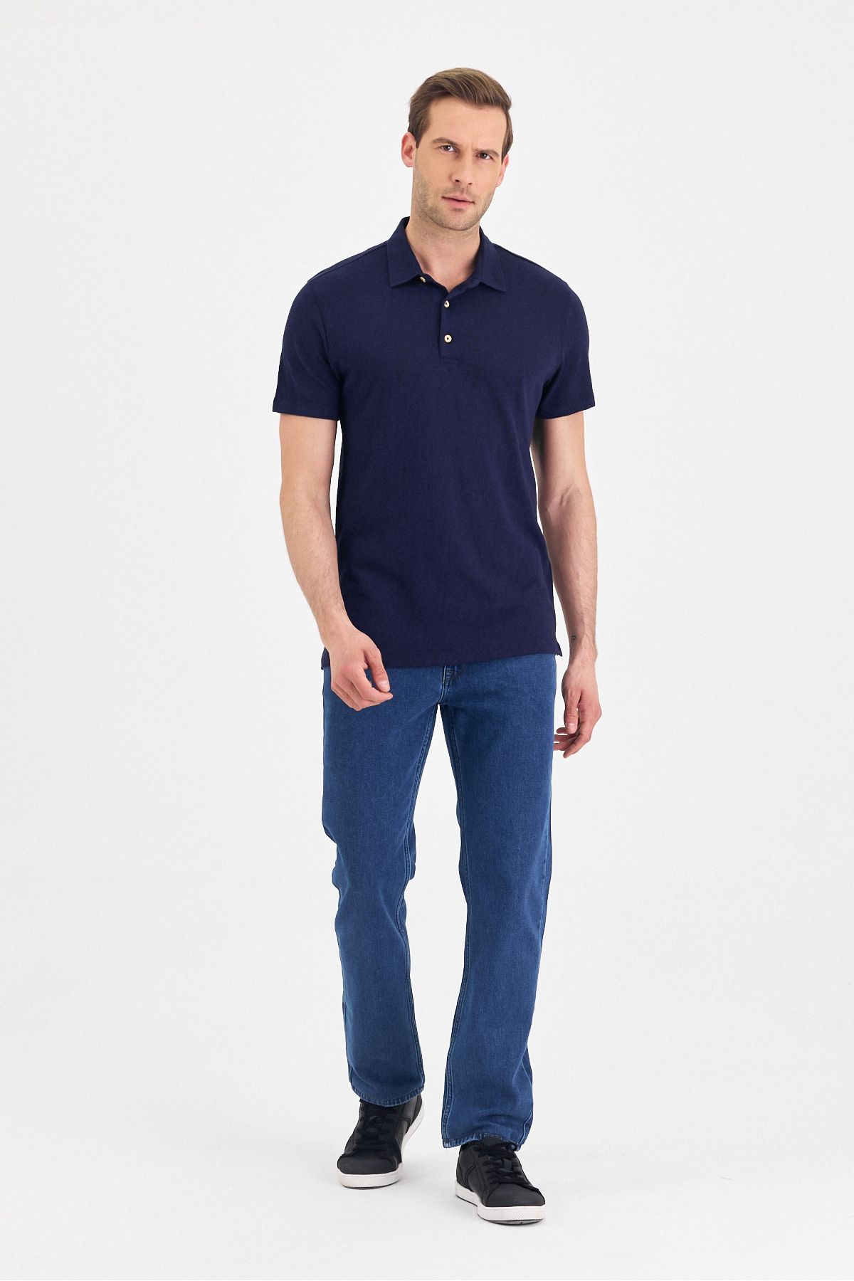 ENQUE Erkek Basic Düz Beyaz Düğmeli Polo Yaka Kıvrılmaz %100 Pamuk Slim Fit Tişört