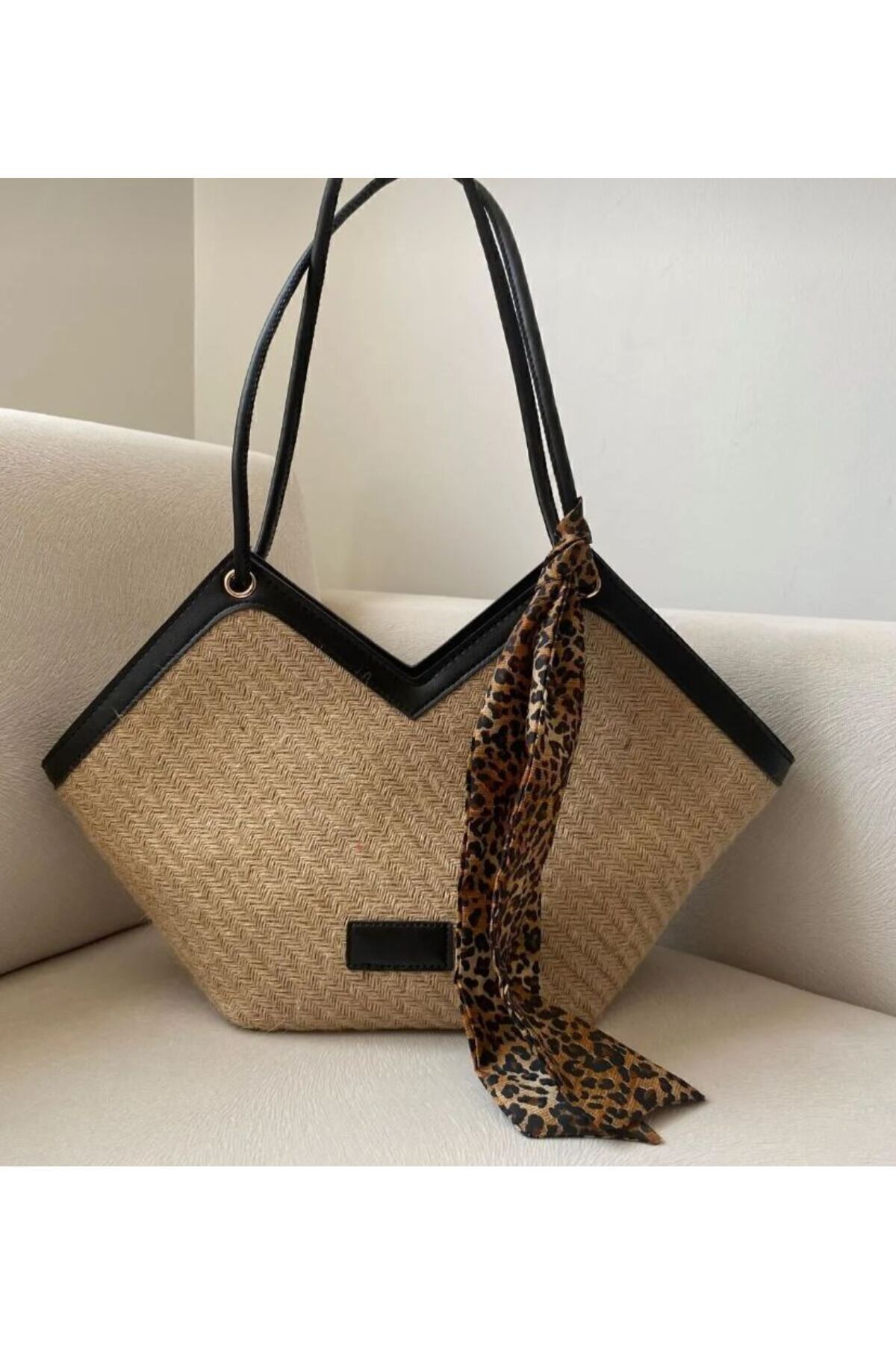 ST Bags Kadın Siyah Keten Fermuarlı Fular Detaylı Omuz Askılı Çanta