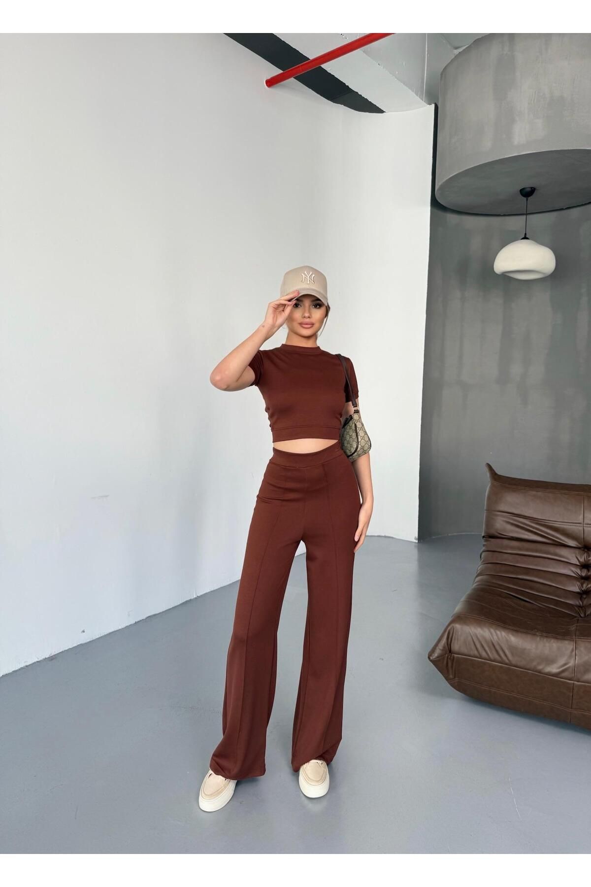 Lora Merry Modal Kumaş İkili Crop Takım