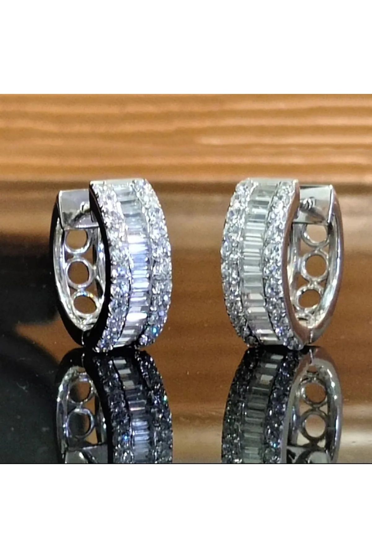 reyselstyle Unisex Zirkon Taşlı Lüks Halka Küpe
