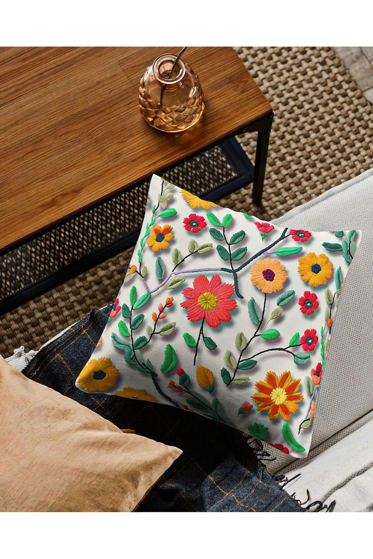 GMhome Dekoratif Çiçekli Kırlent Kılıfı 43 x 43 cm Dijital Baskı Yumuşak Raşel Kumaş Yastık Kılıfı