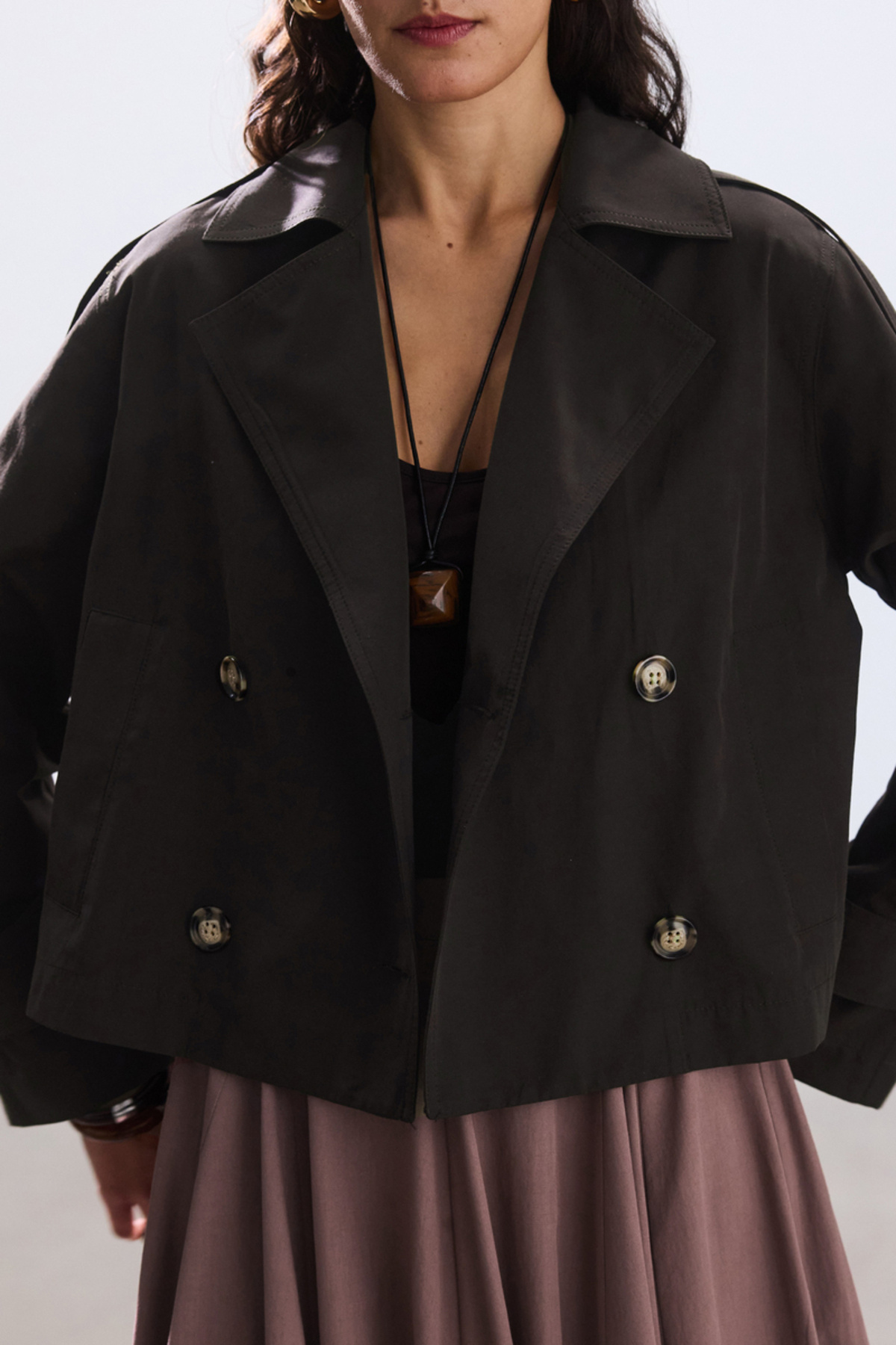 BE BLUE-Acid Brown Short Double Breasted Minimal Trench Coat 5
