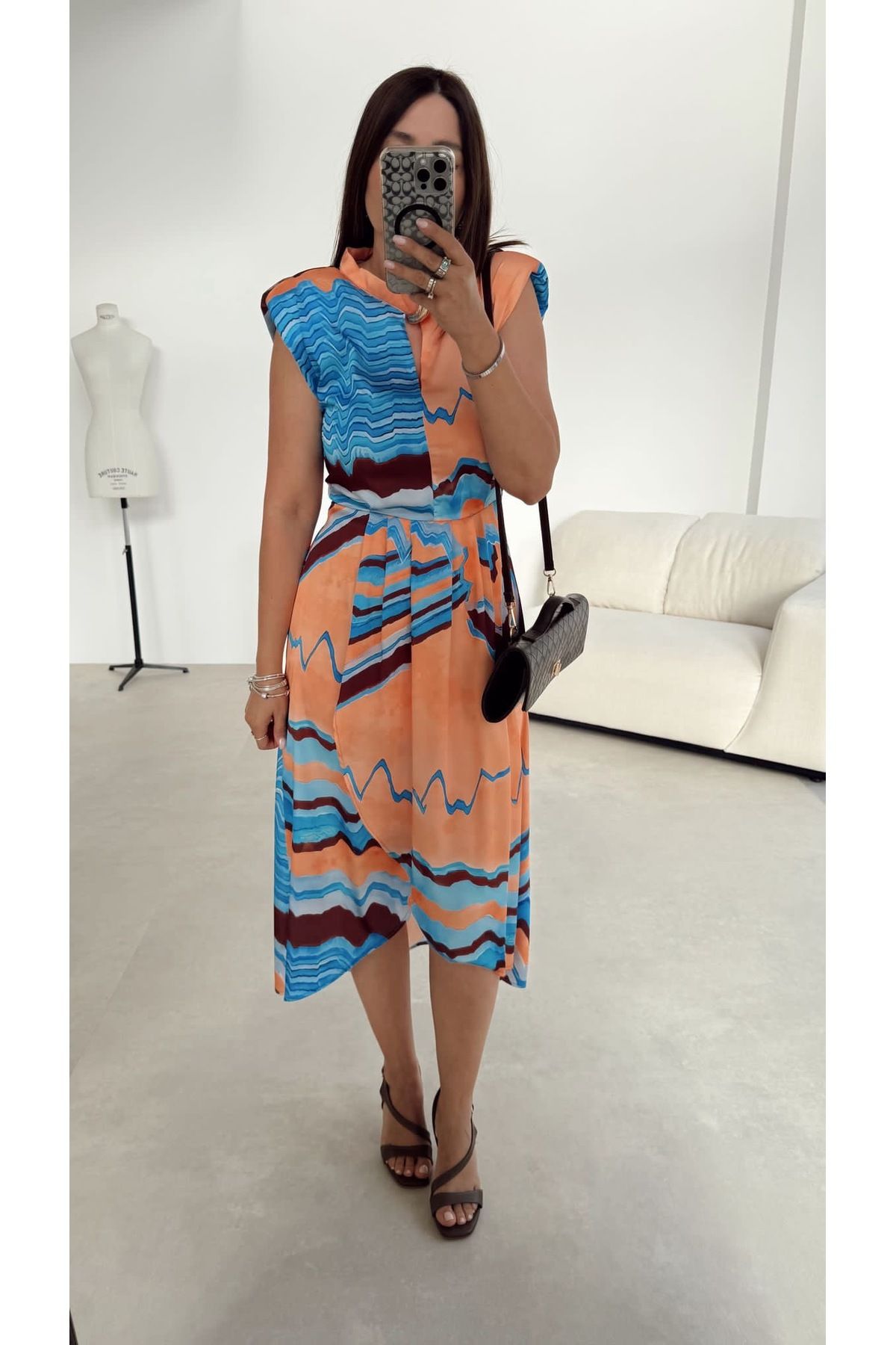 Kese Fashion Store Renkli Desenli Maxi Boy Saten Elbise