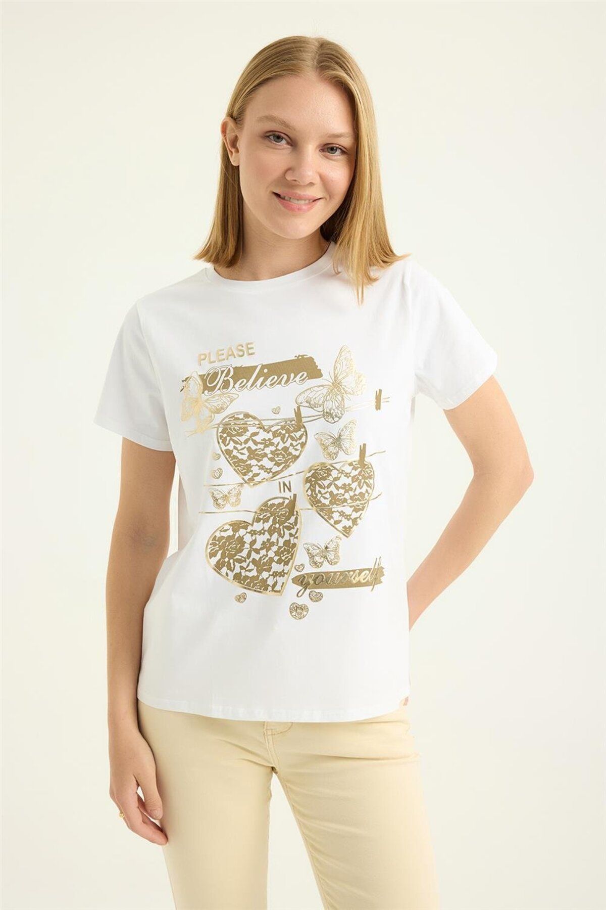 HomeStore Yaldızlı Kelebek Kalp Tshirt