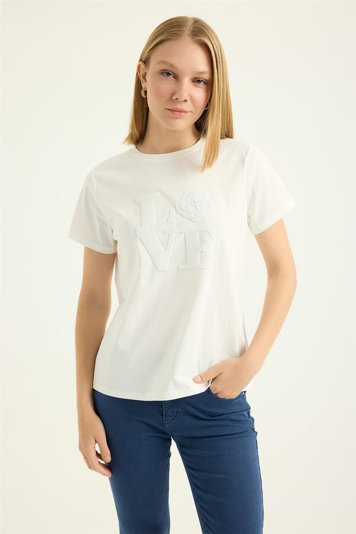 HomeStore Payetli Gül Motifli Tshirt