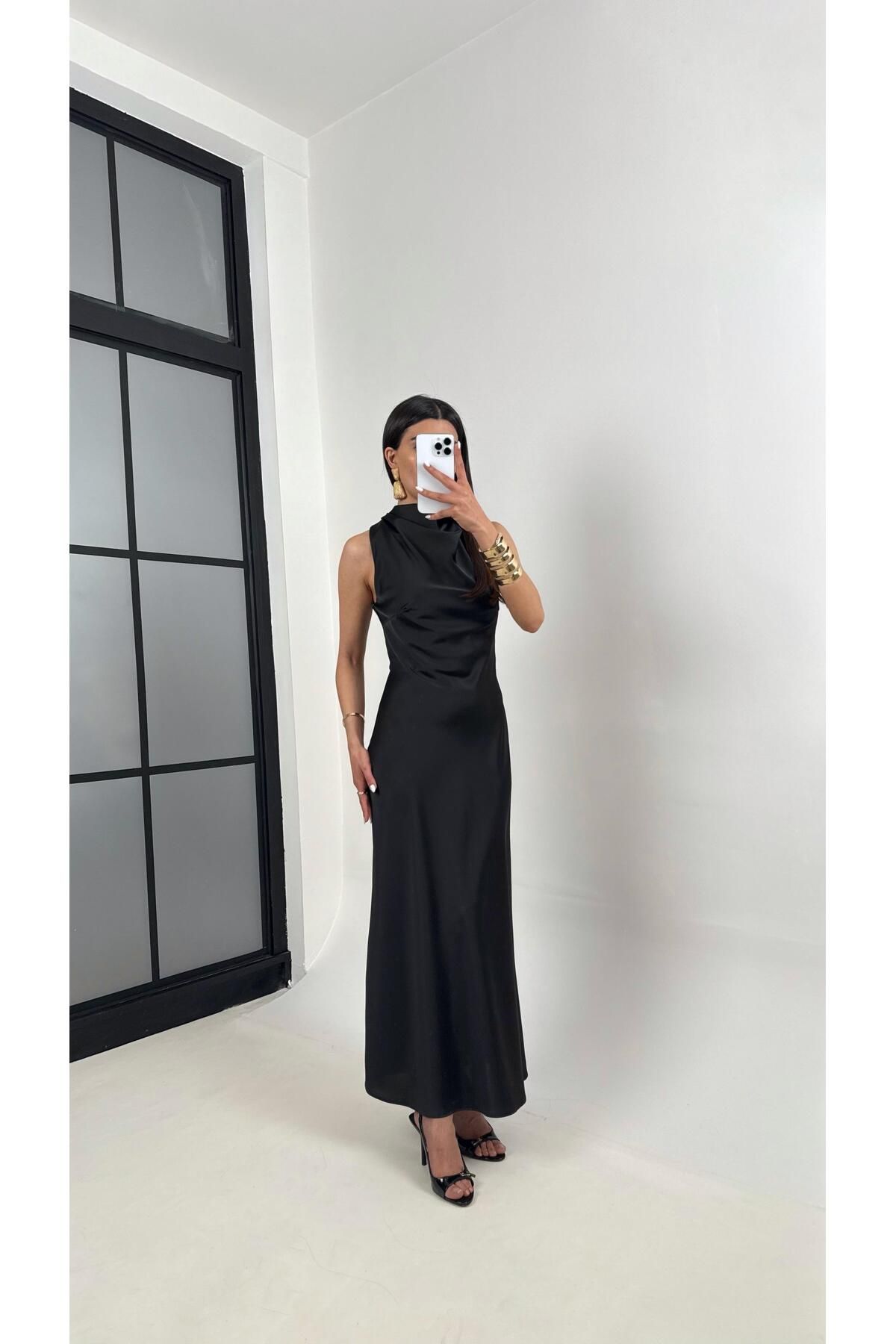 Gaus Siyah Yaka Drapeli Saten Elbise Gaus00364