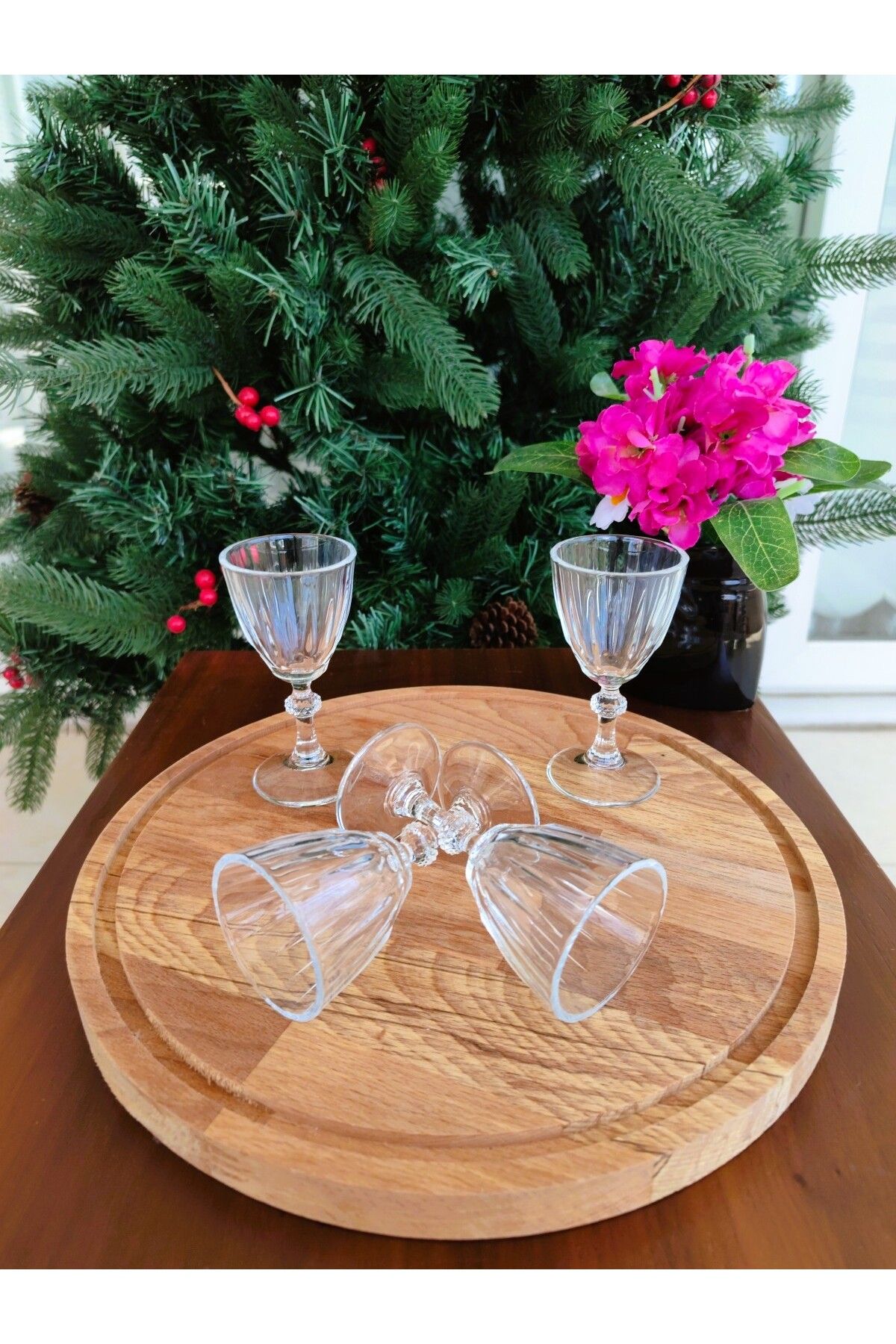 Madame Coco Voyage 4-lü Ayaklı Likör Bardağı Seti - 50 ml