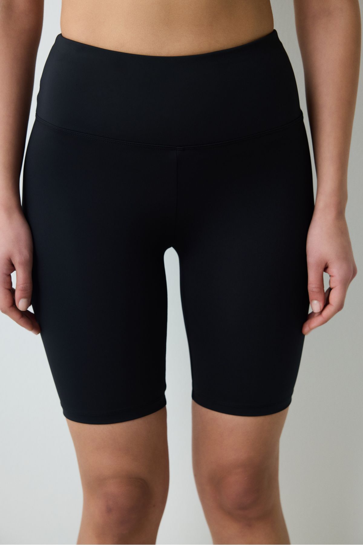 Penti-Black Smooth Feel High Waist Cyclist (Biker) Short Leggings 4