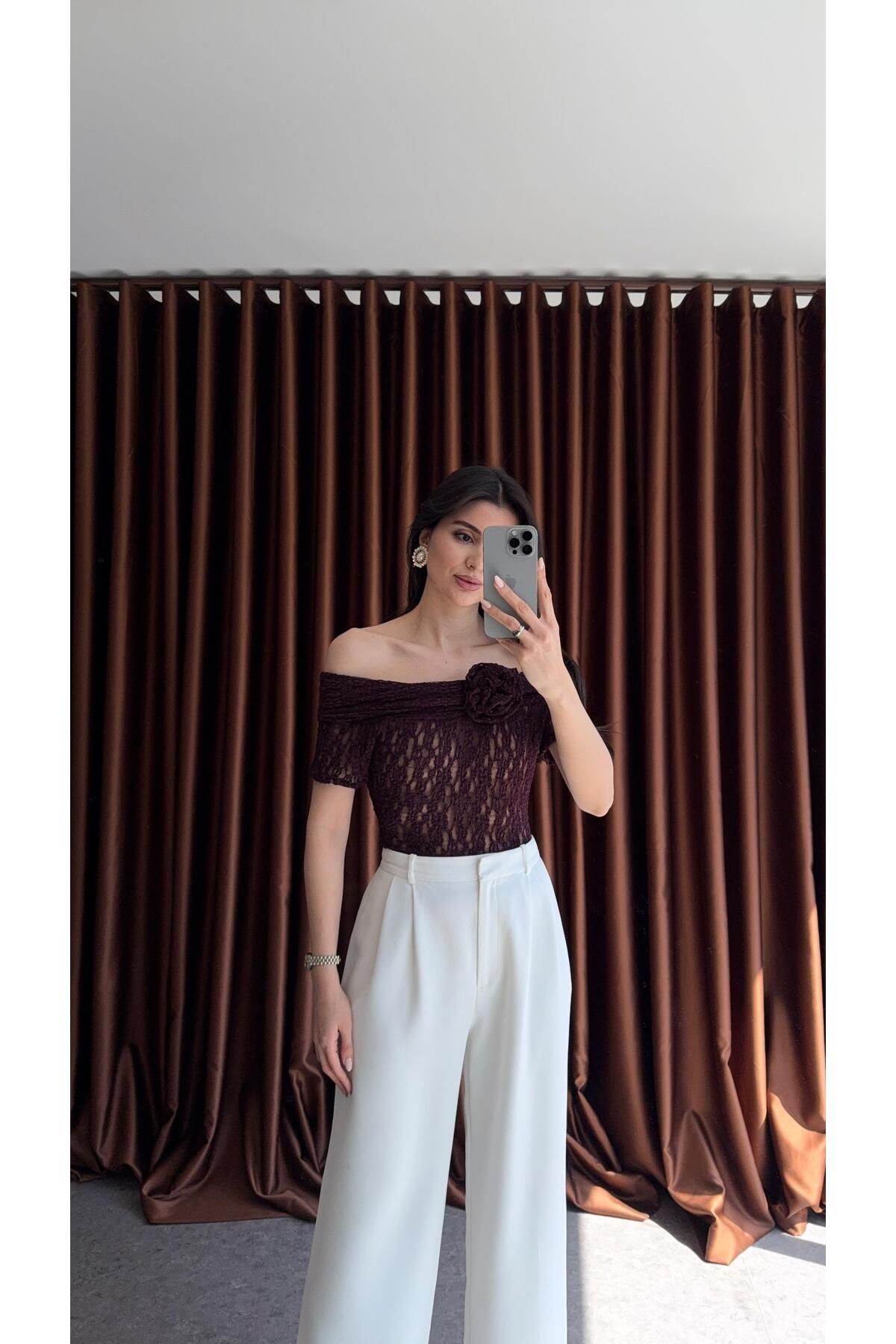 HAZELANNA Güllü Transparan Bordo Bluz