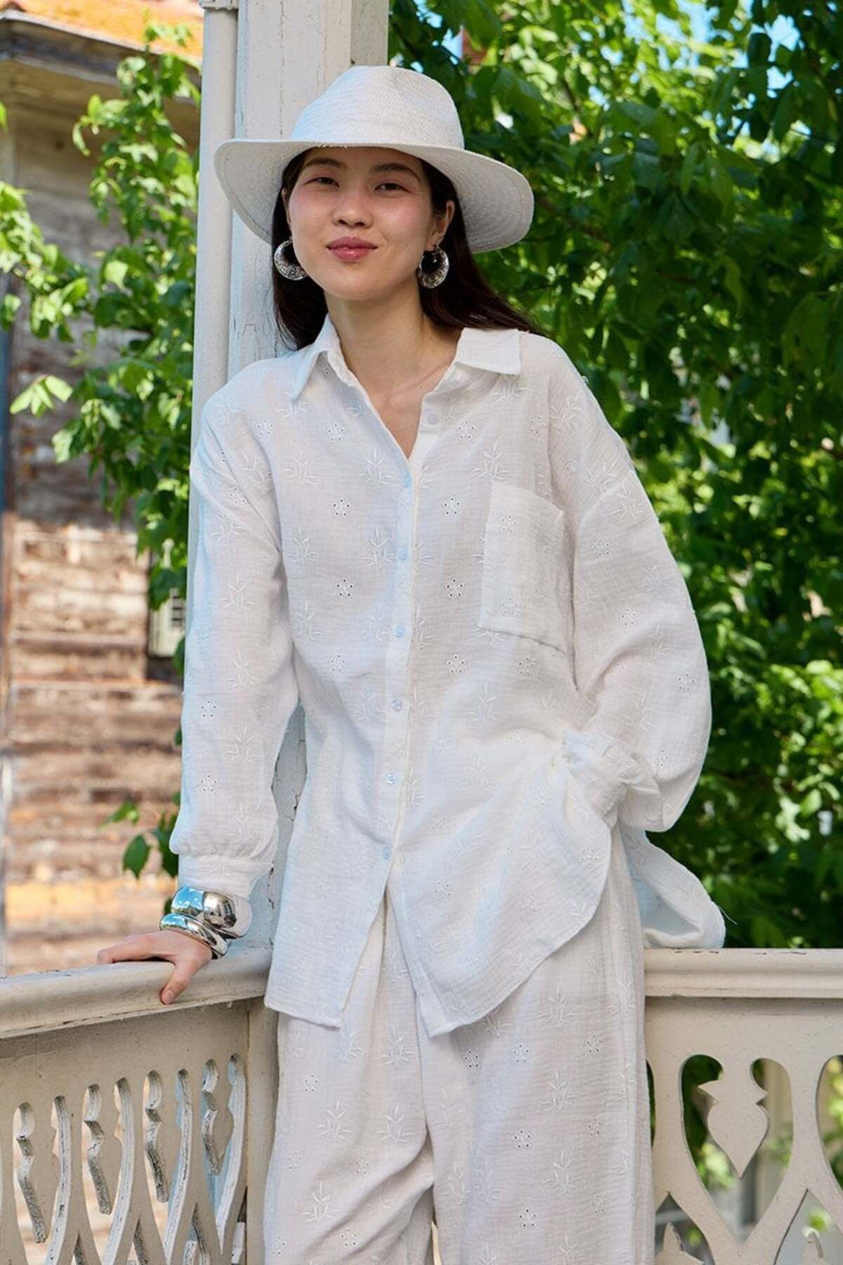 Ceylan Otantik Beyaz Fistolu Müslin Gömlek